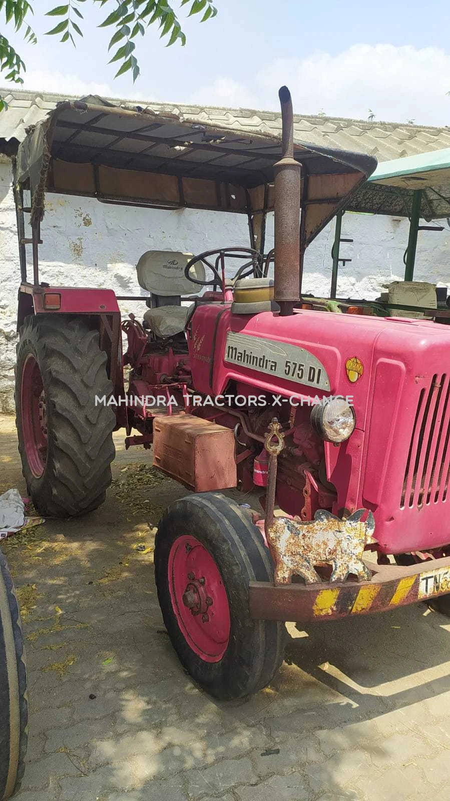 2010 Mahindra 575 DI-4