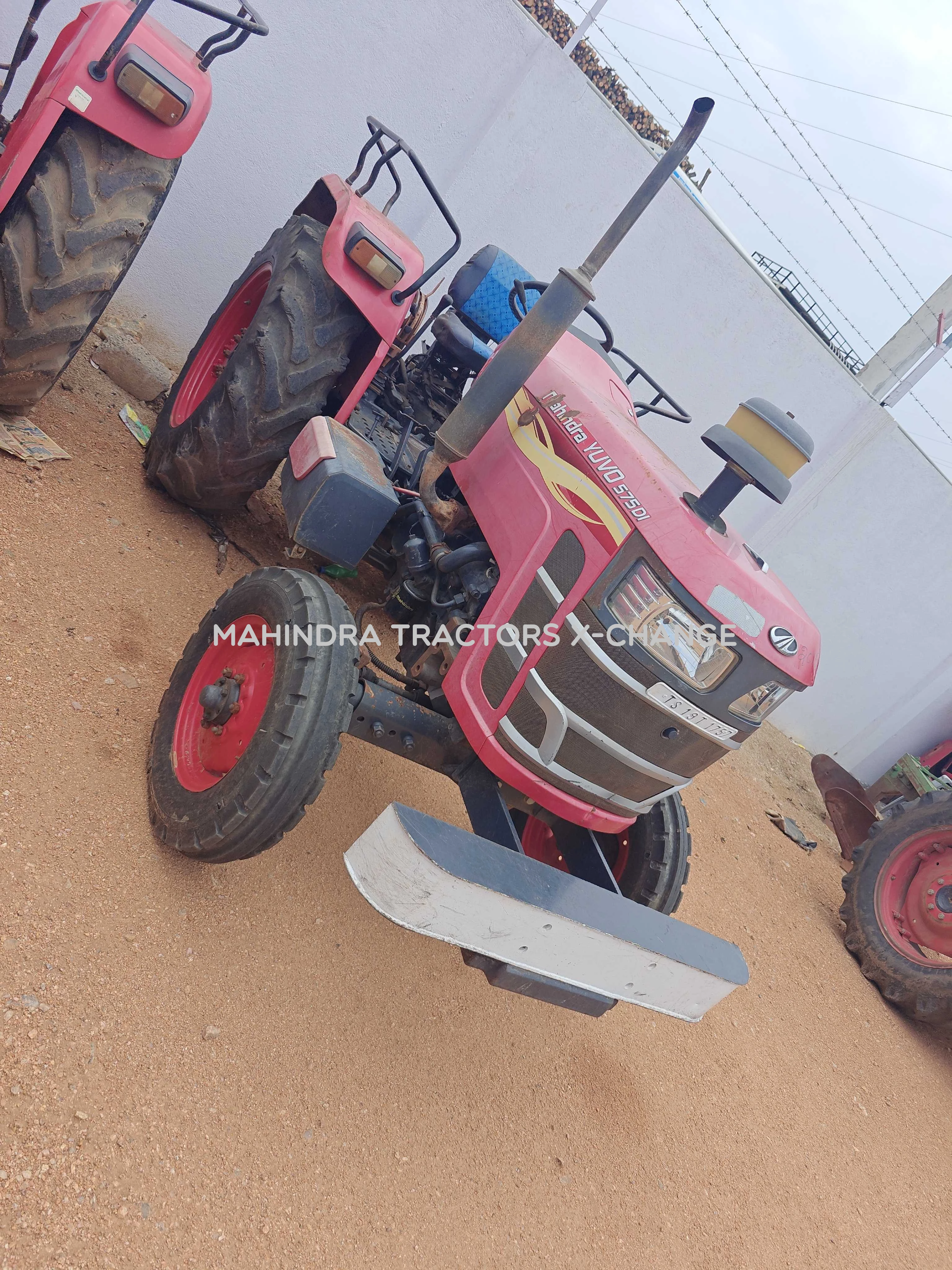 2016 Mahindra YUVO 575 DI-2