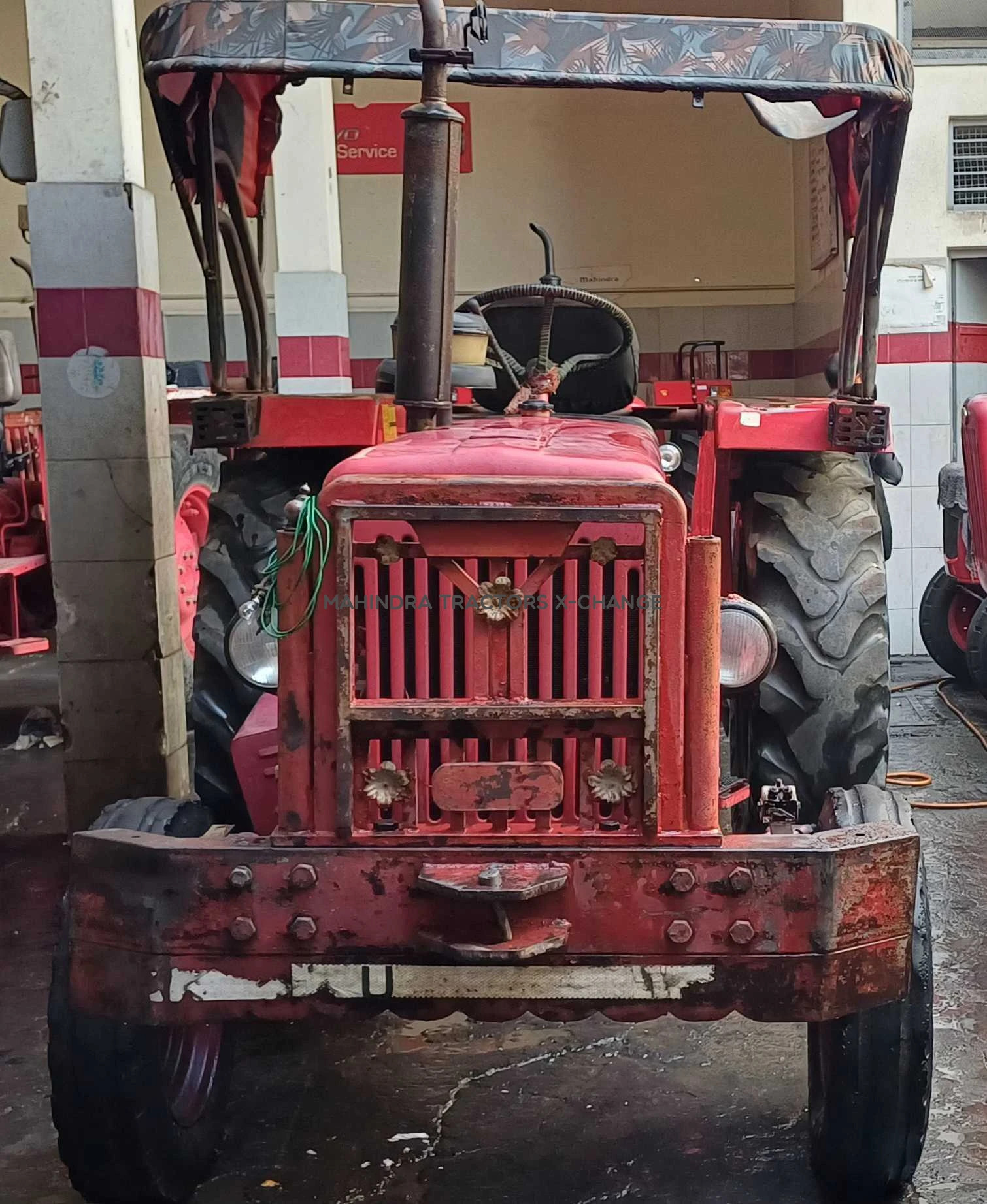 2010 Mahindra 575 DI-1