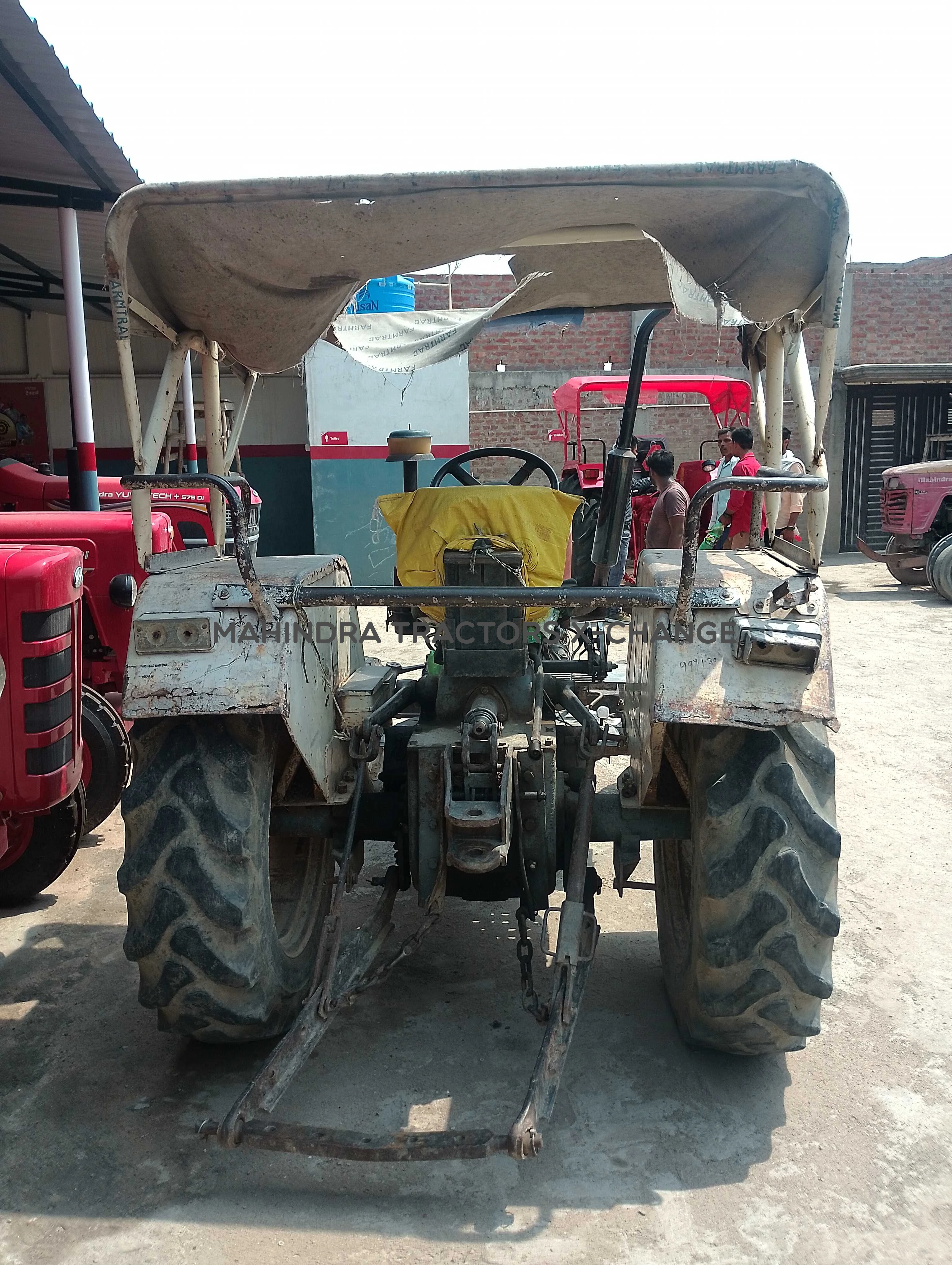 1999 Swaraj 733 FE-5