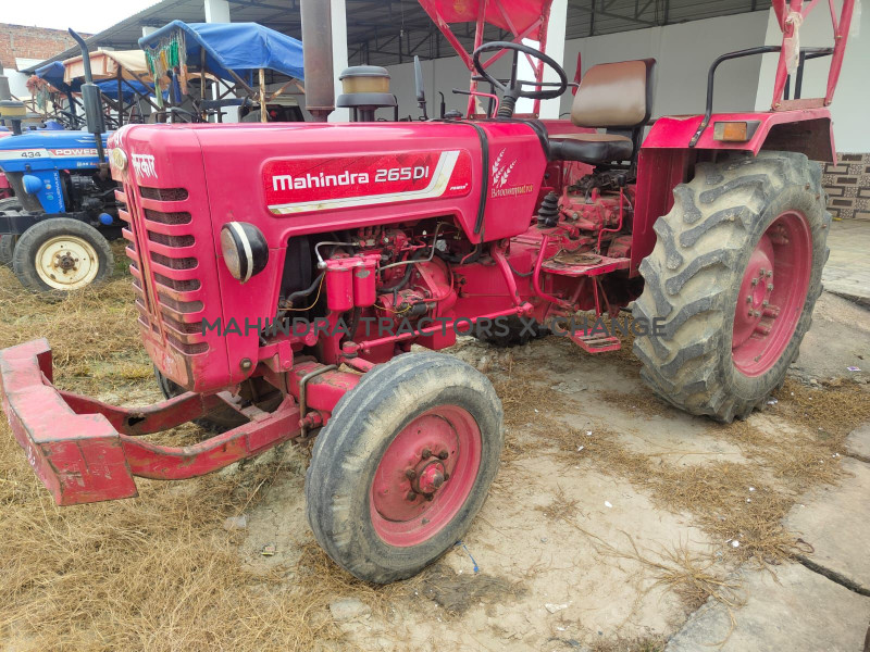 2016 Mahindra 265 DI BP-2