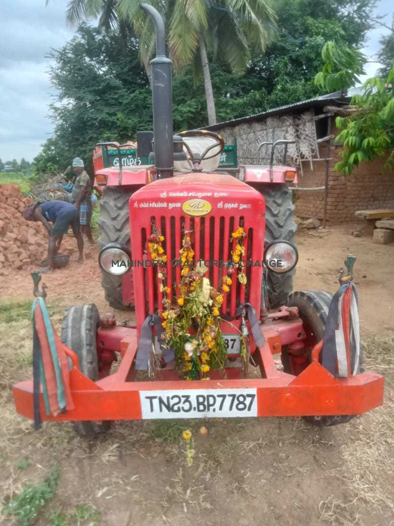 2013 Mahindra 575 DI-3