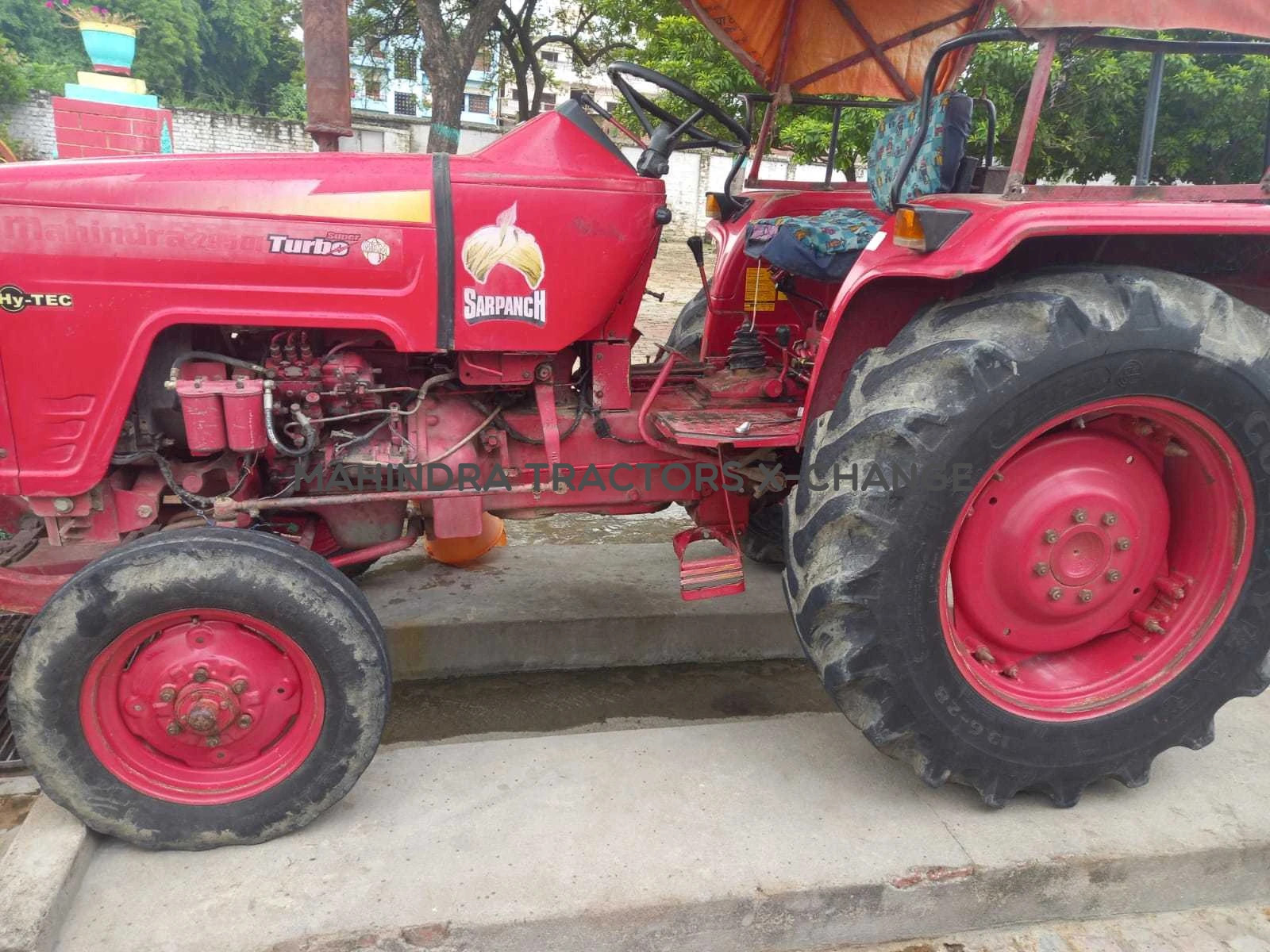 2011 Mahindra 295 DI Turbo-1