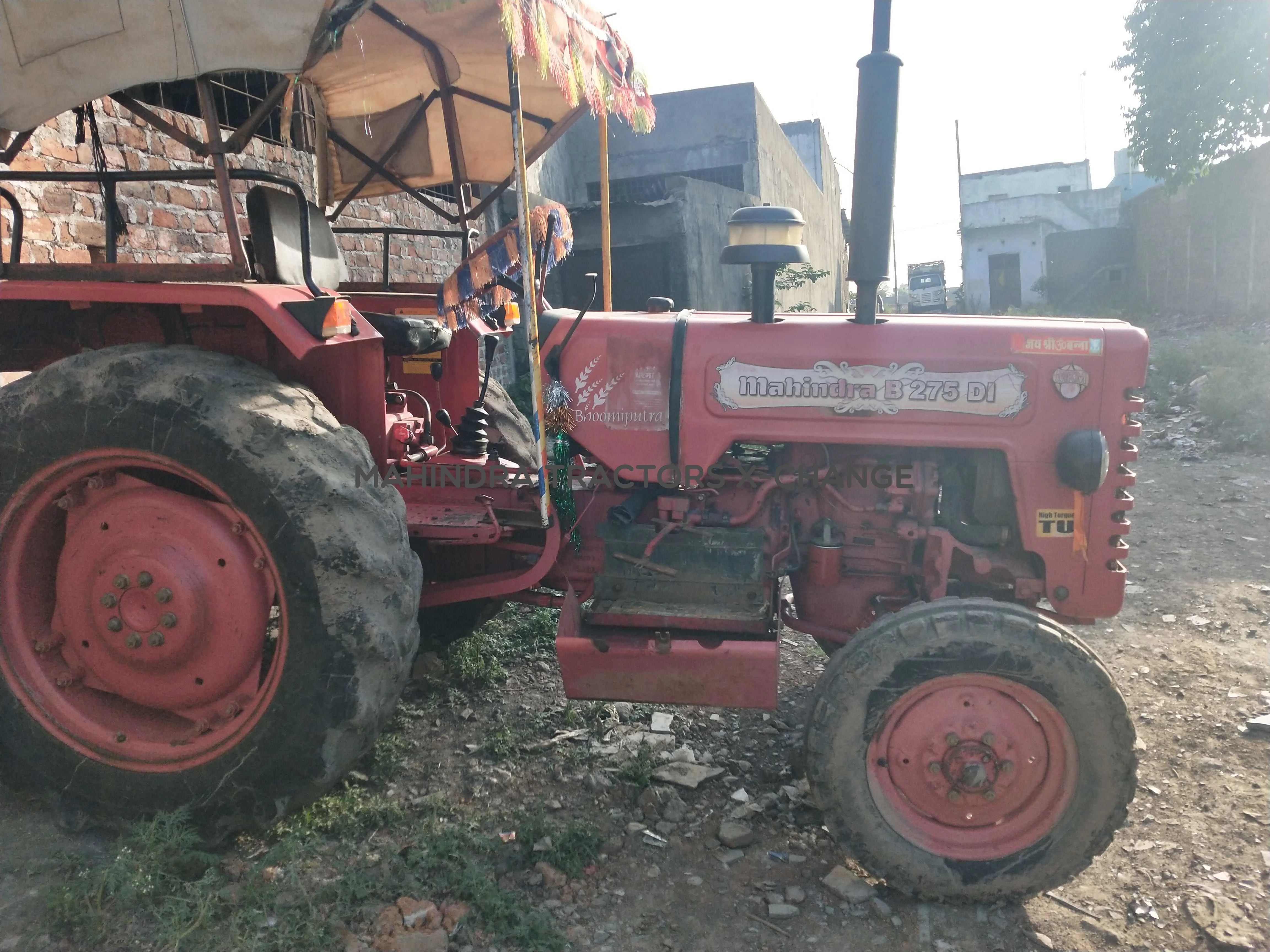 2011 Mahindra 275 DI-3