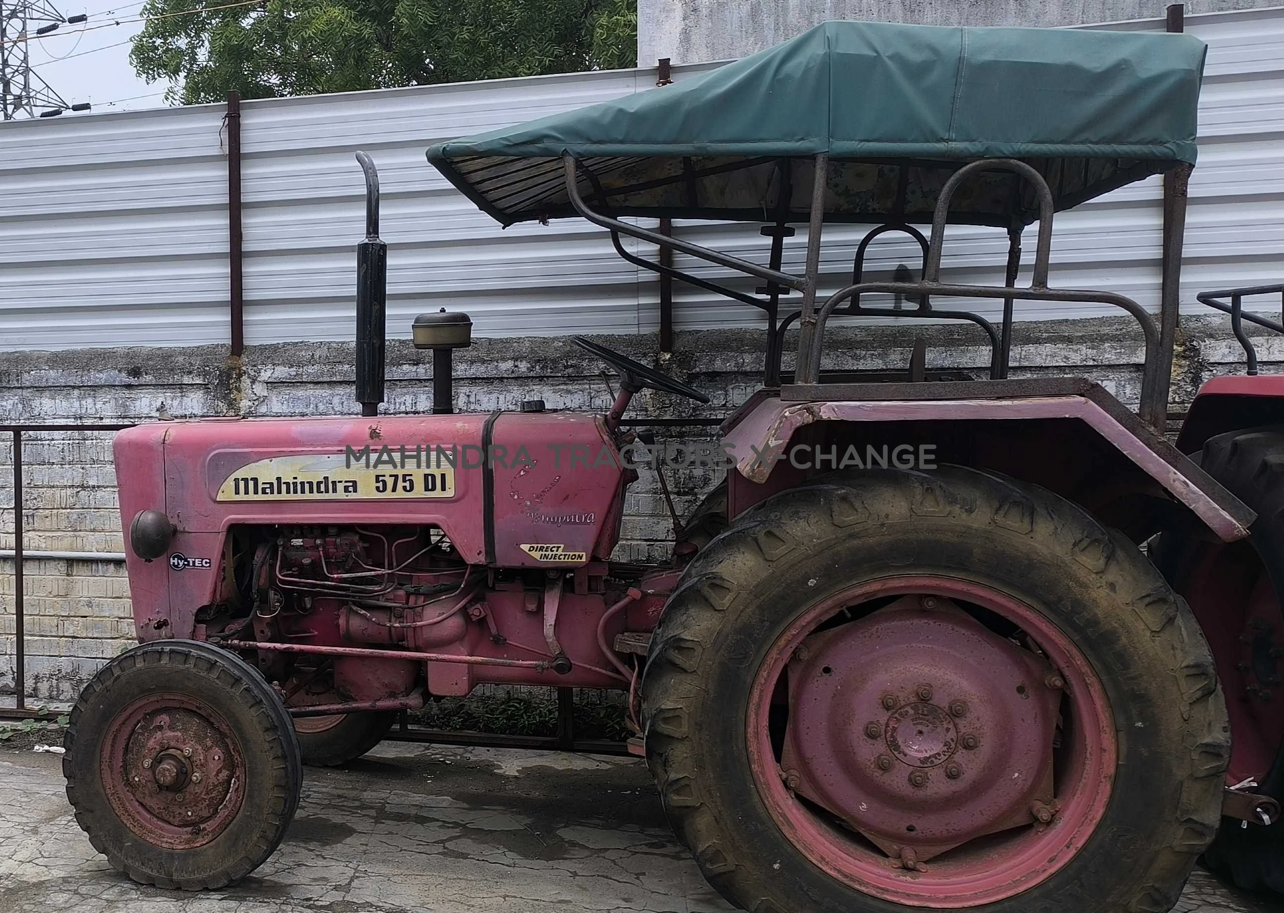 1998 Mahindra 575 DI-4