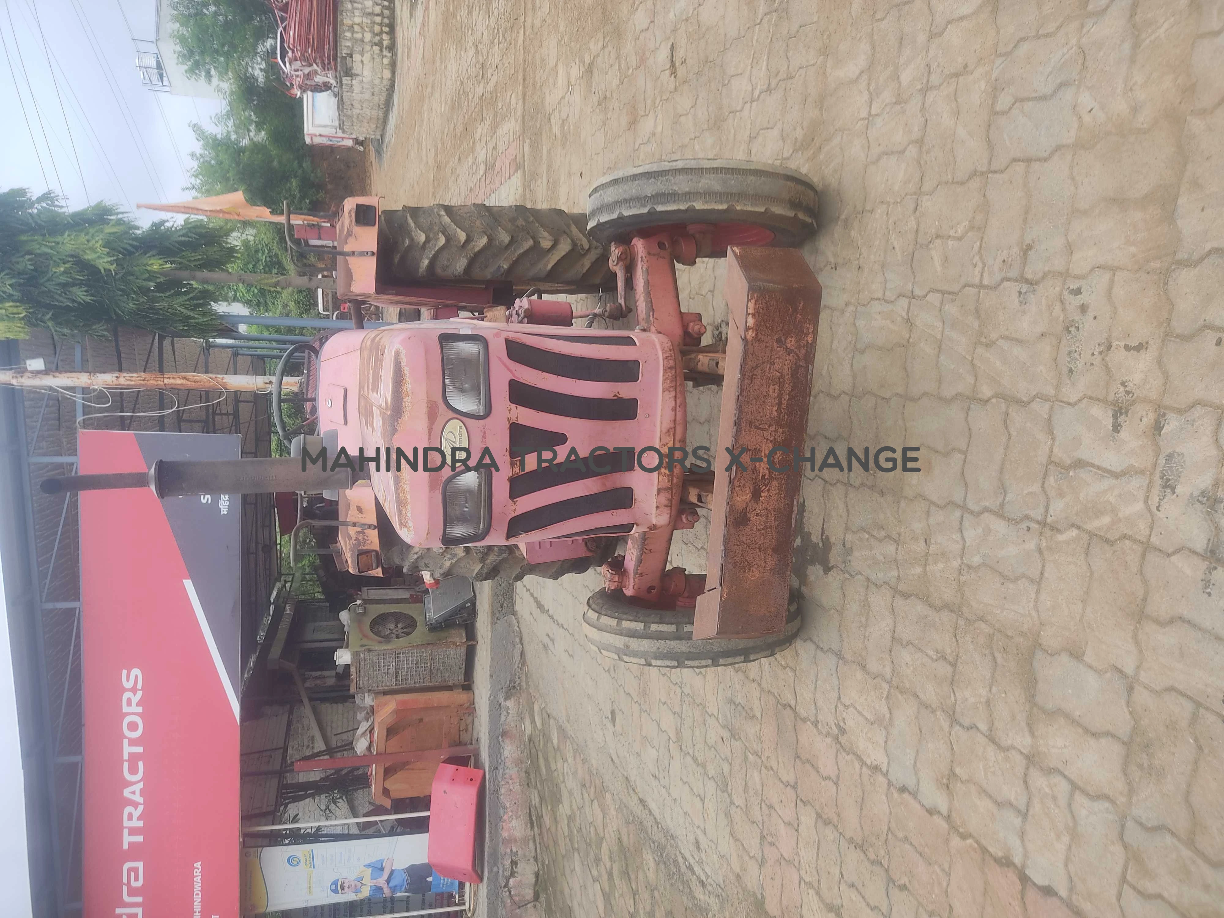 2014 Mahindra 275 DI-3