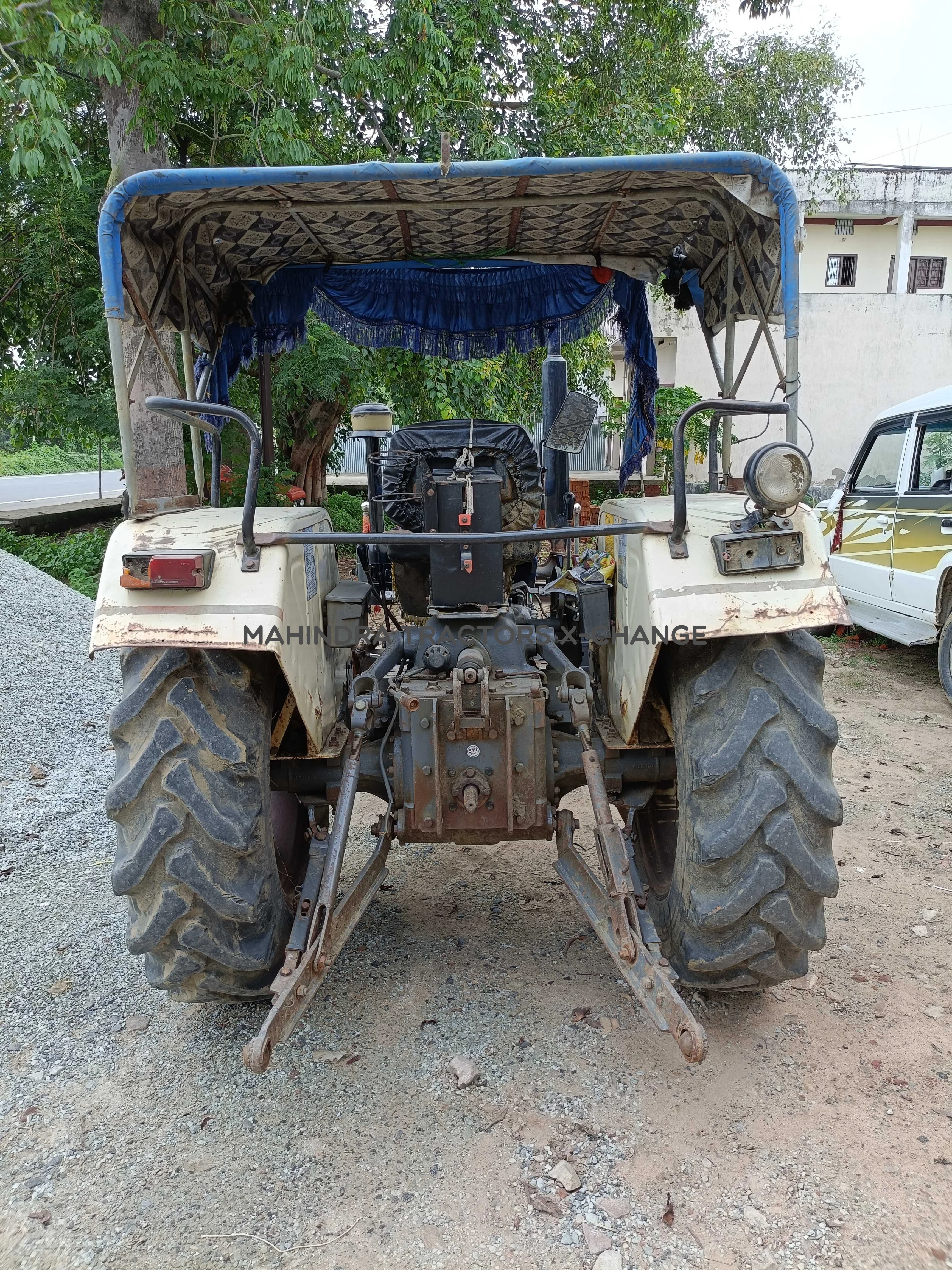 2015 Swaraj 735 XT-4