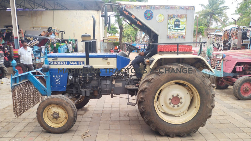 2021 Swaraj 744 FE-2