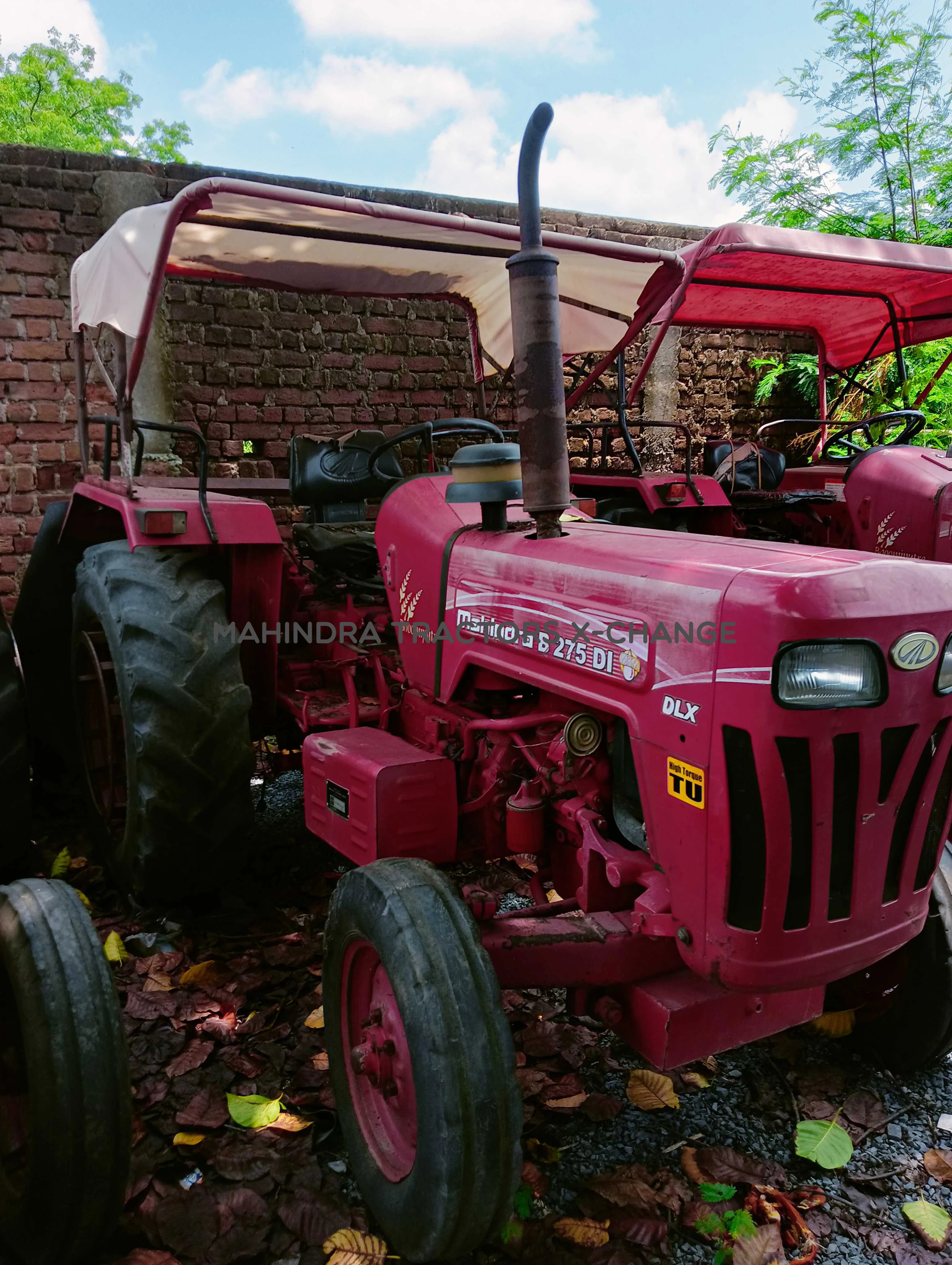 2014 Mahindra 275 DI-1