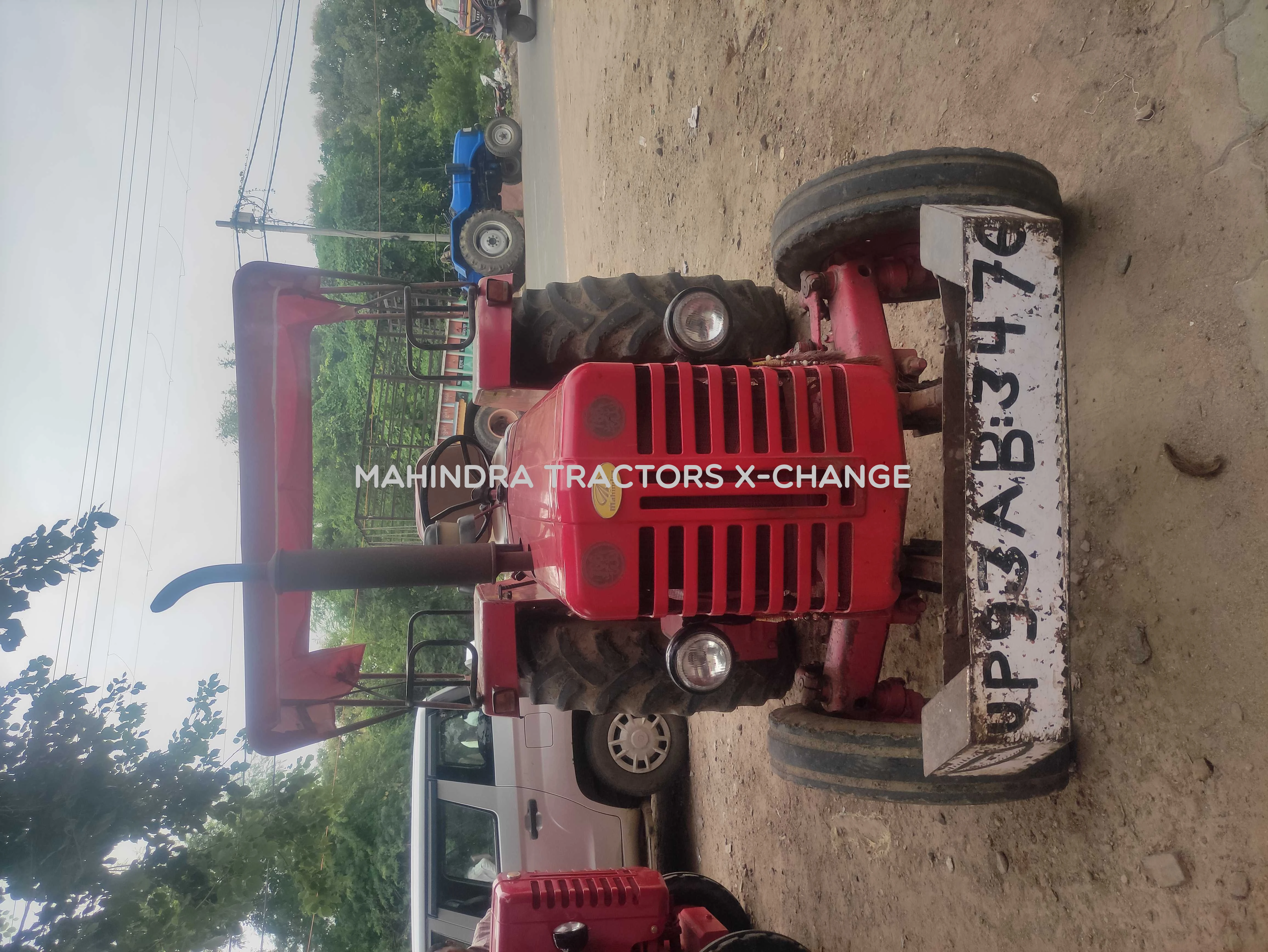 2011 Mahindra 475 DI-1