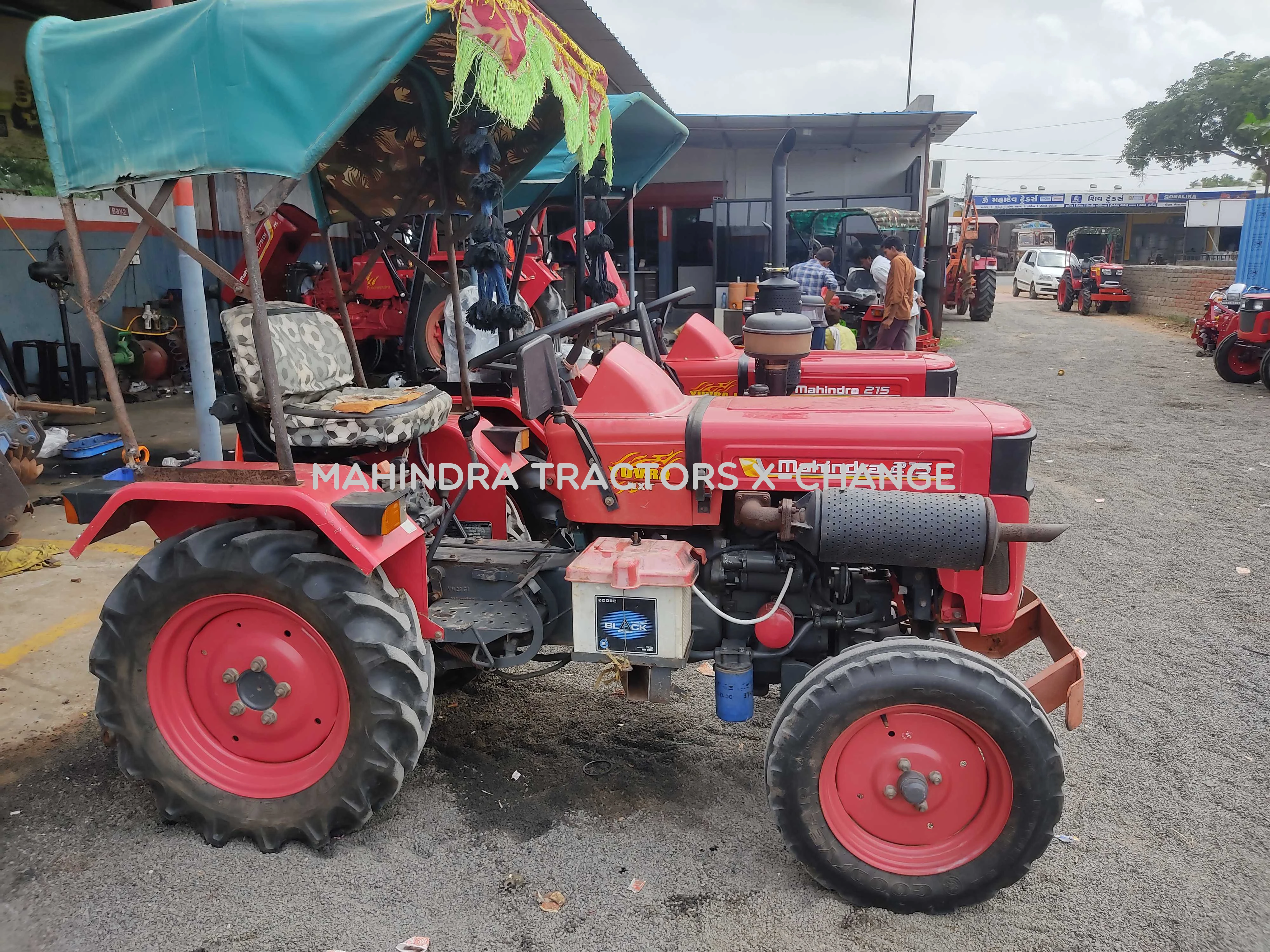 2016 Mahindra 215 Yuvraj NXT-2