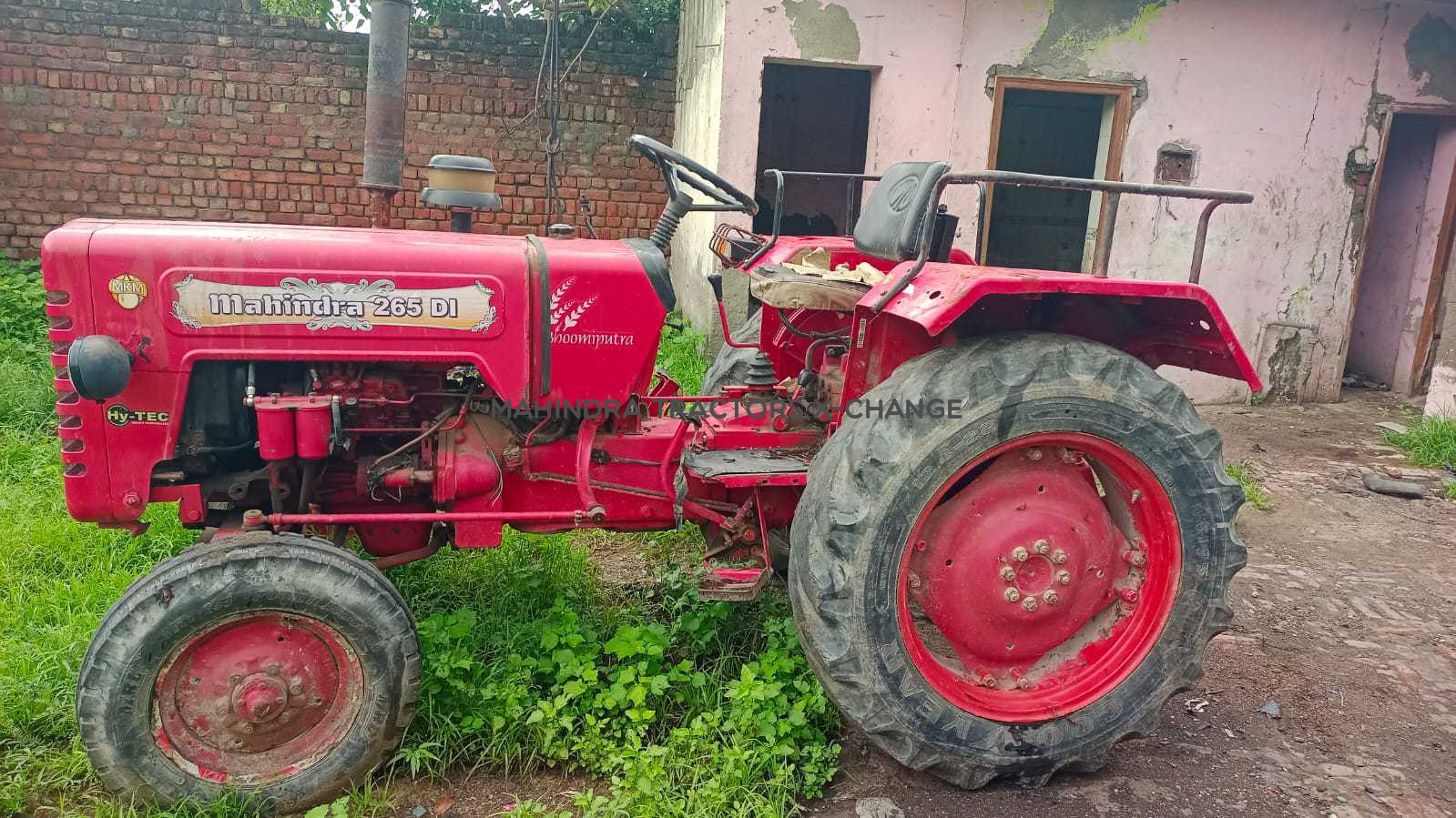 2011 Mahindra 265 DI-3