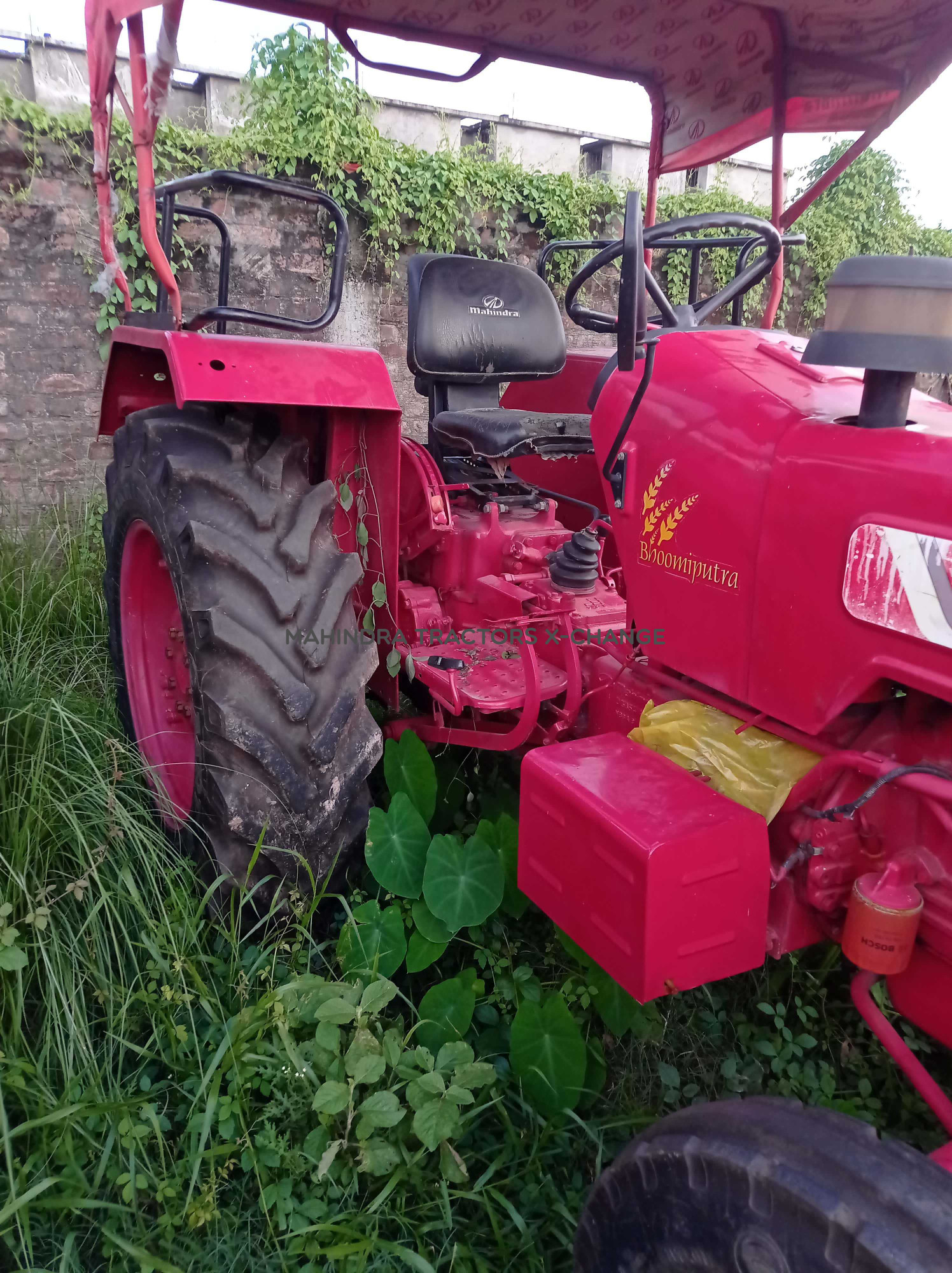 2017 Mahindra 475 DI-1