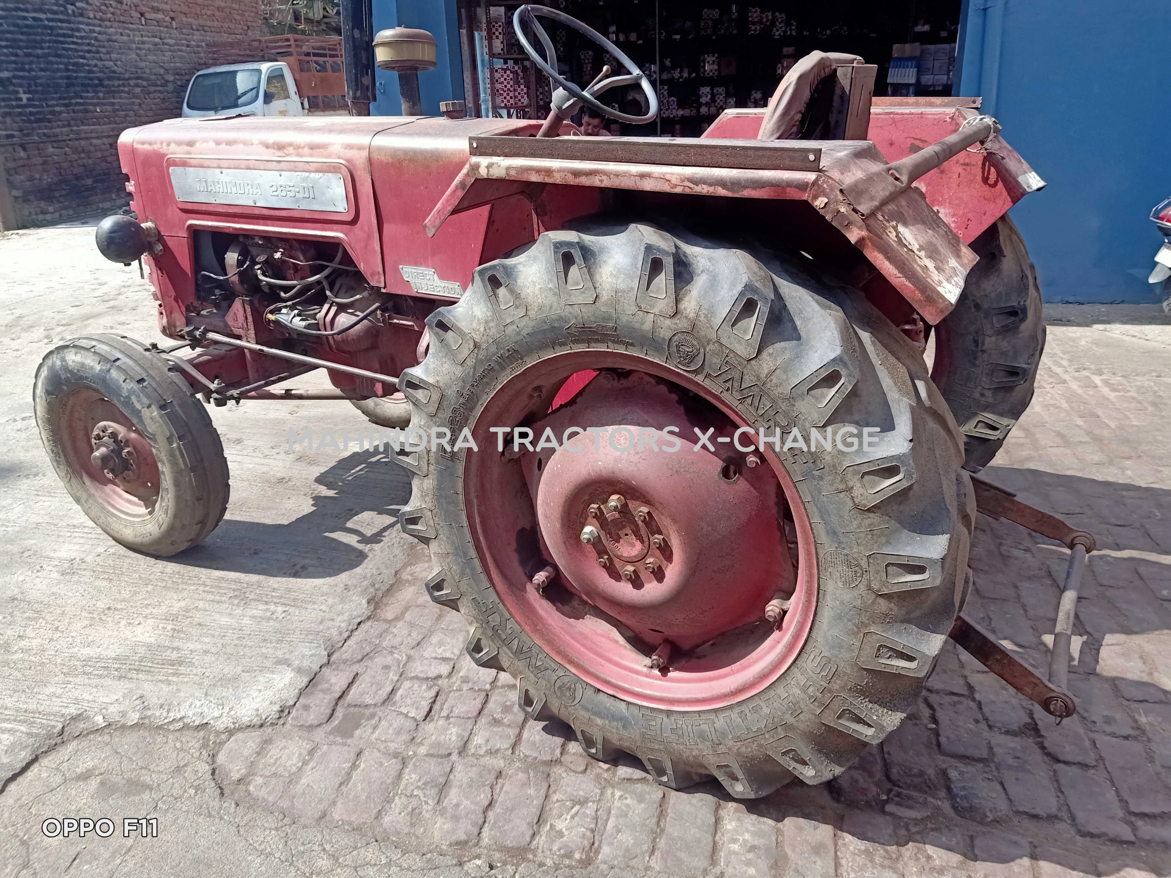 1993 Mahindra 265 DI-3