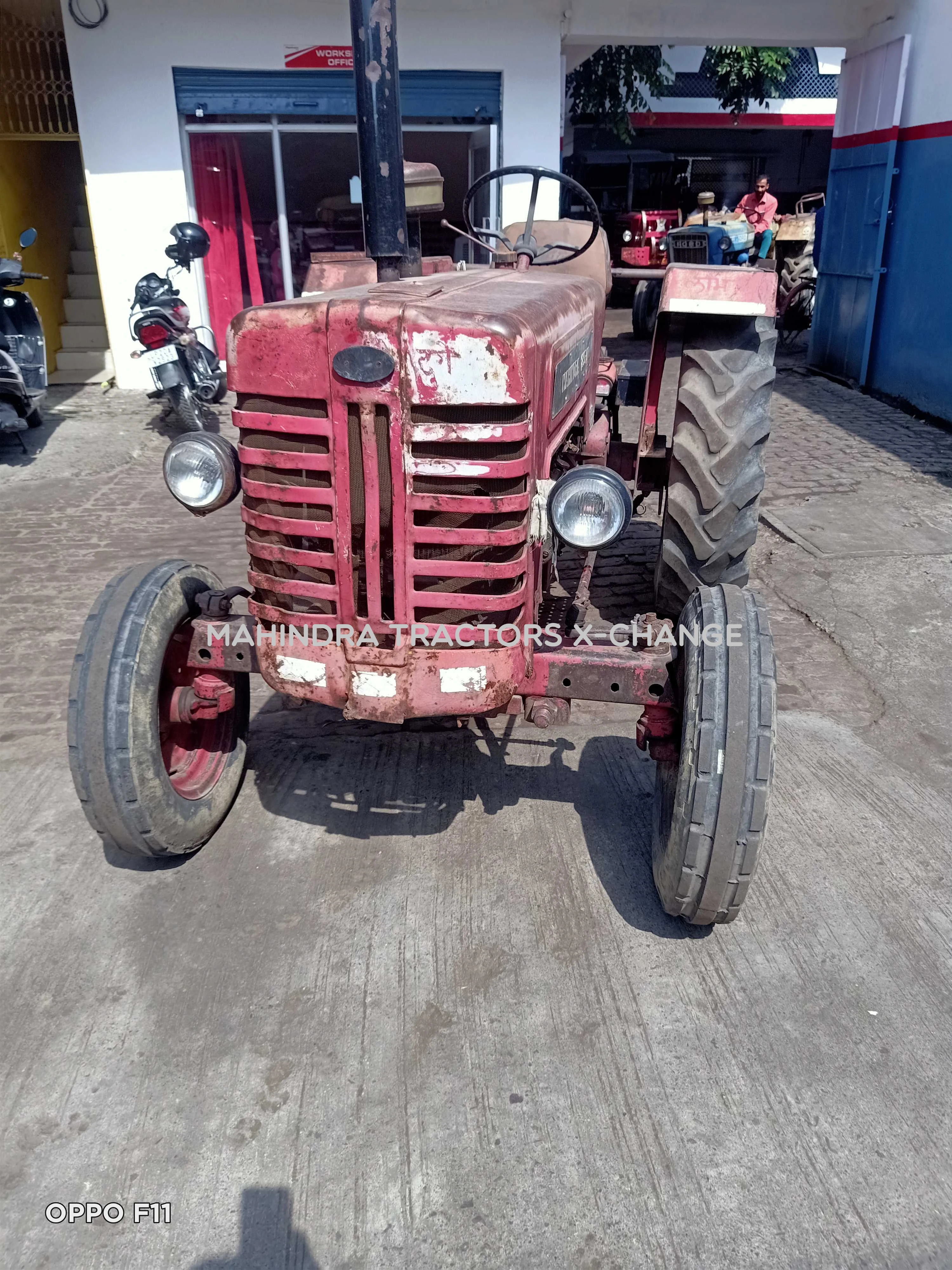 1993 Mahindra 265 DI-2