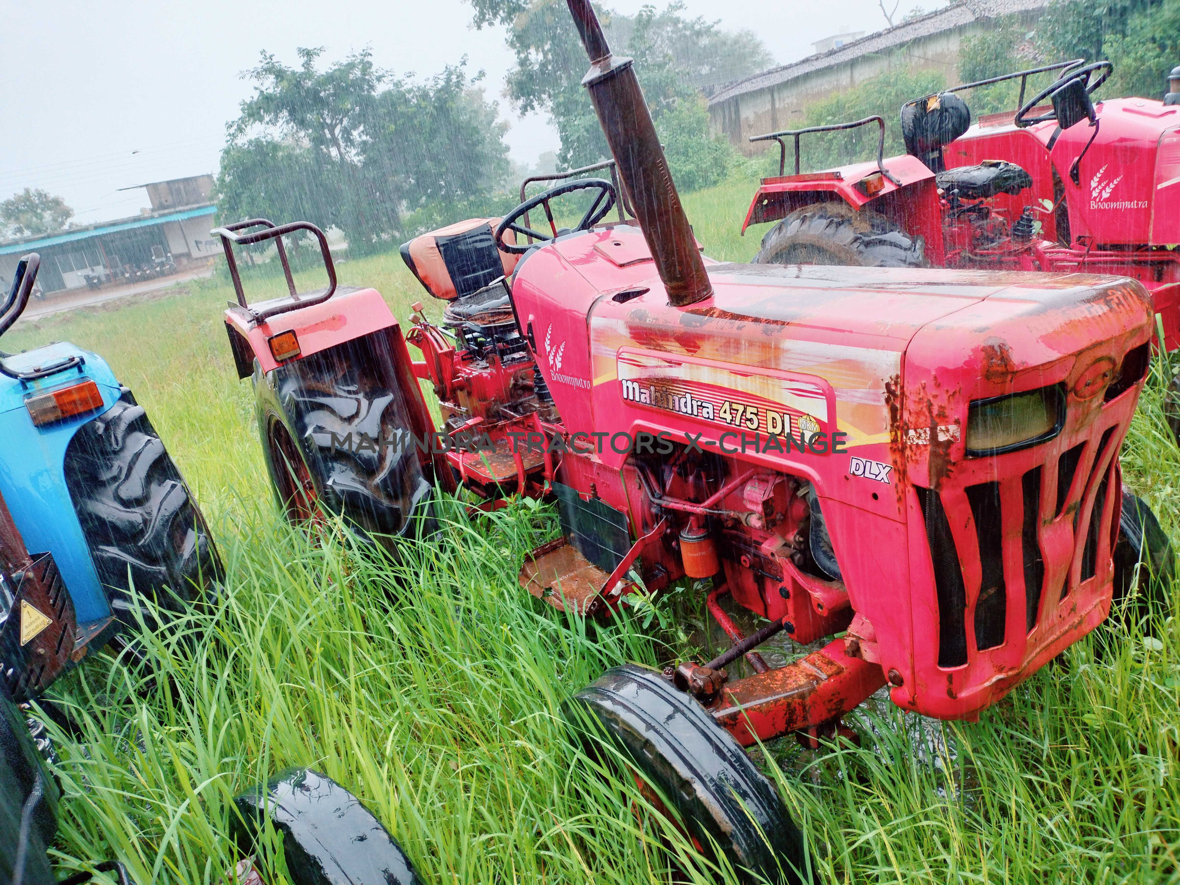 2011 Mahindra 475 DI-3