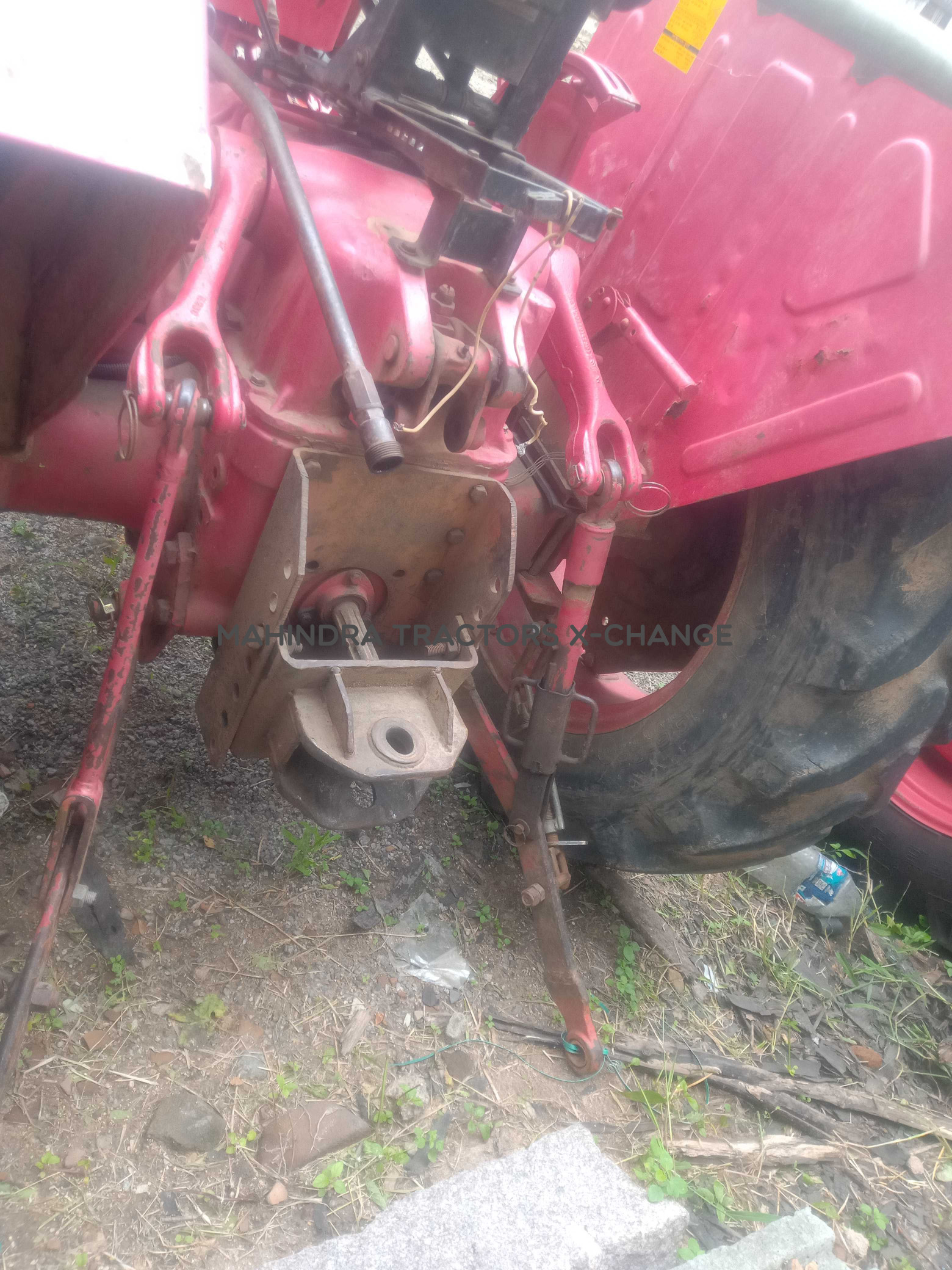 2017 Mahindra 415 DI-4