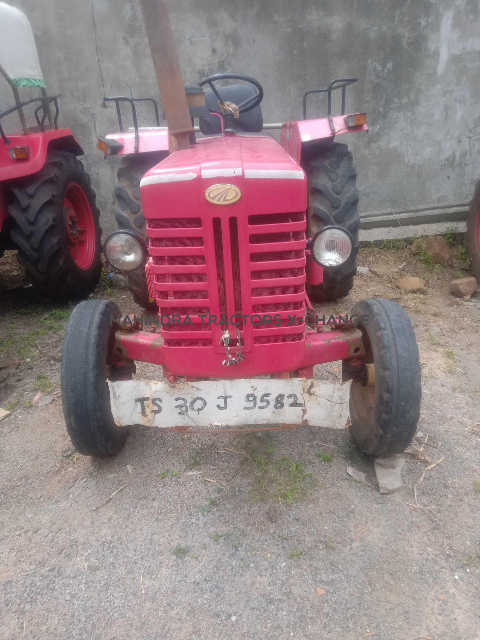 2017 Mahindra 415 DI-1