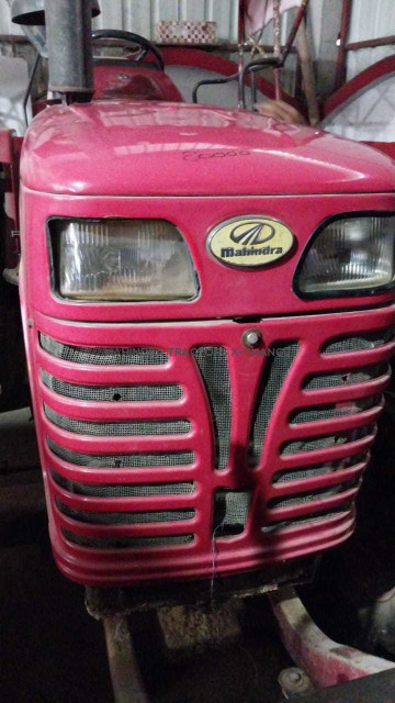 2003 Mahindra 265 DI-3