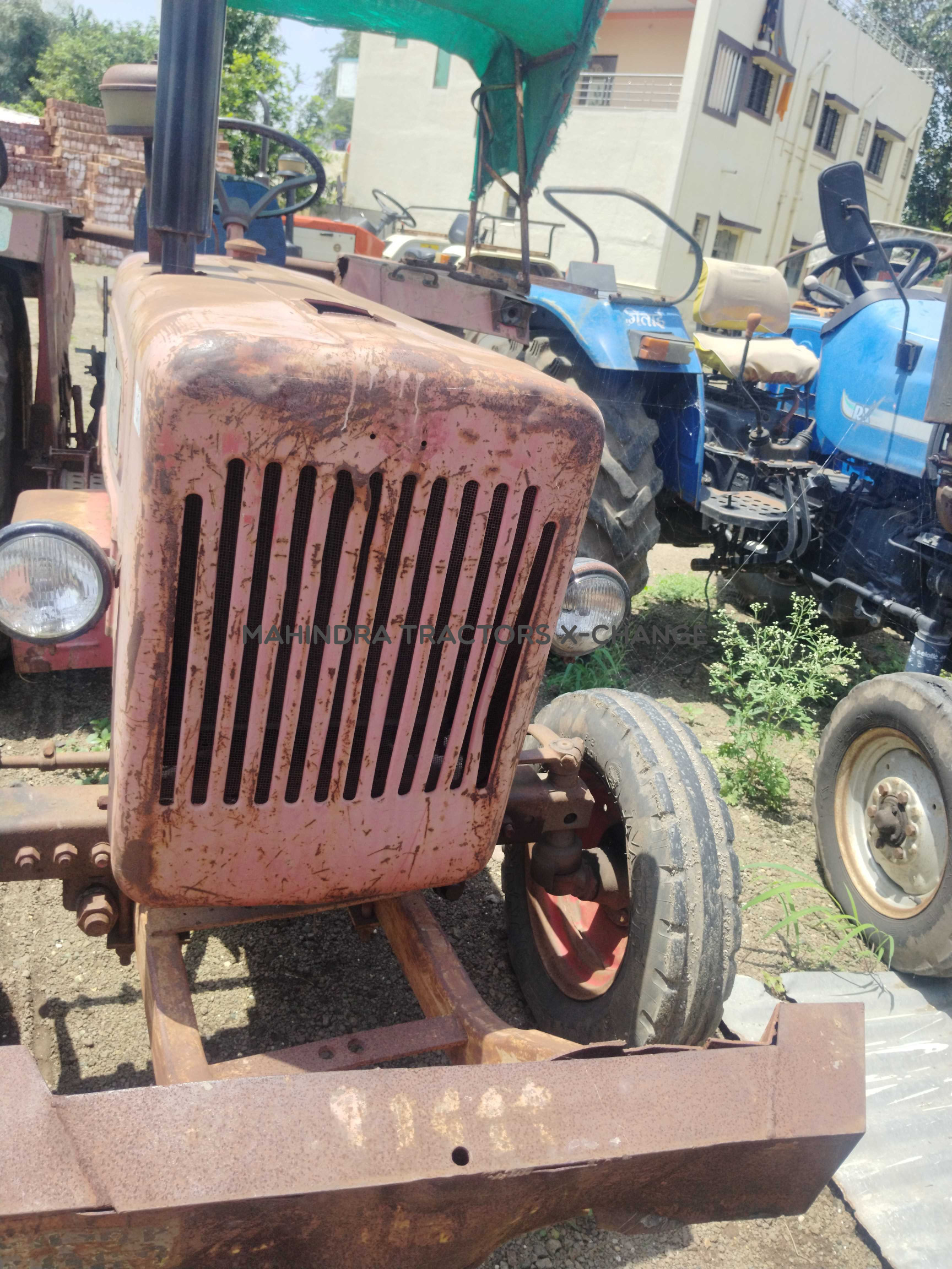 1997 Mahindra 585 DI Sarpanch-3