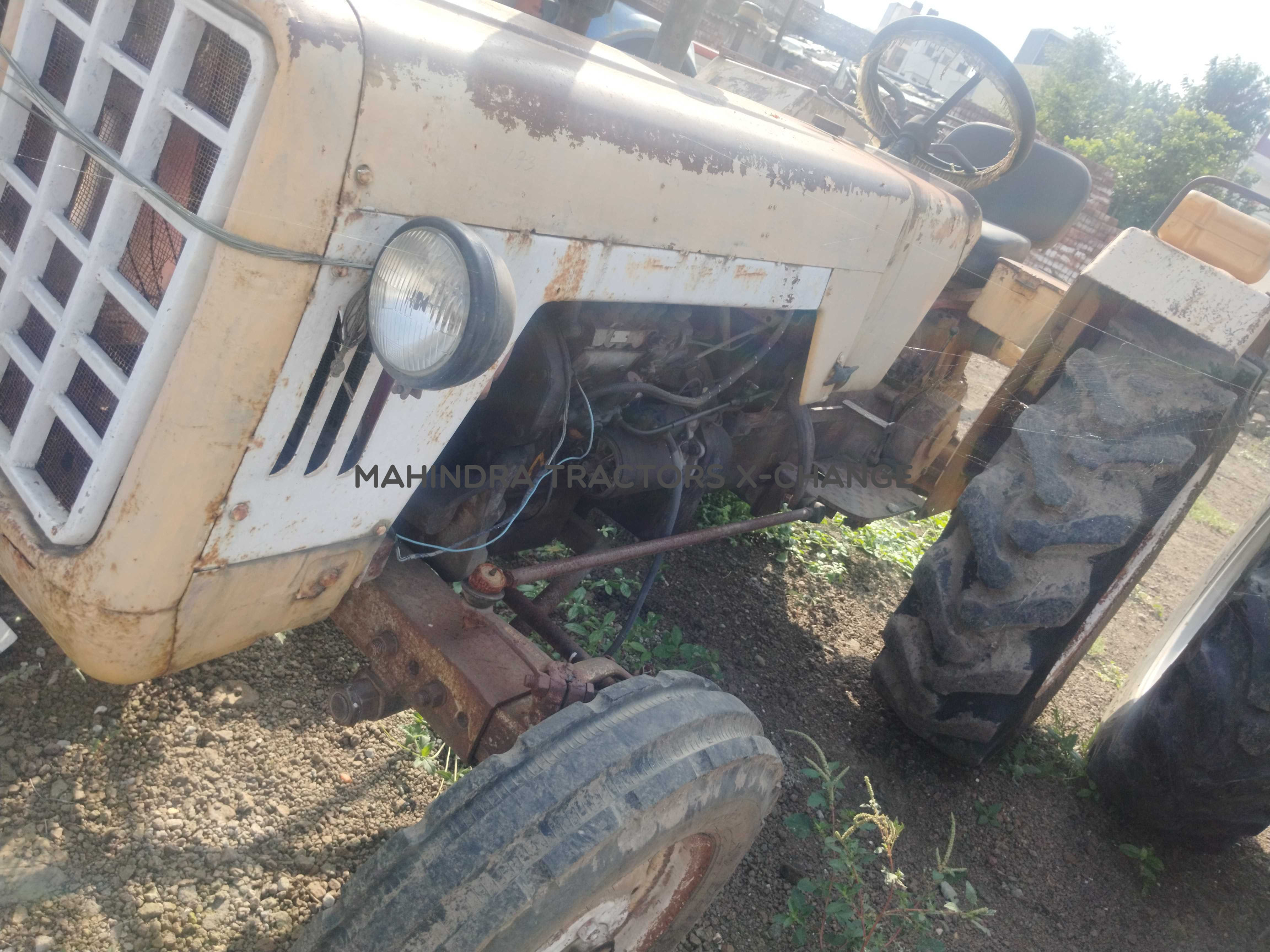 1989 Mahindra 475 DI-2