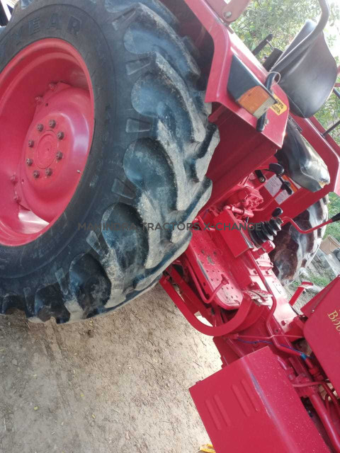 2020 Mahindra 585 DI XP Plus-4