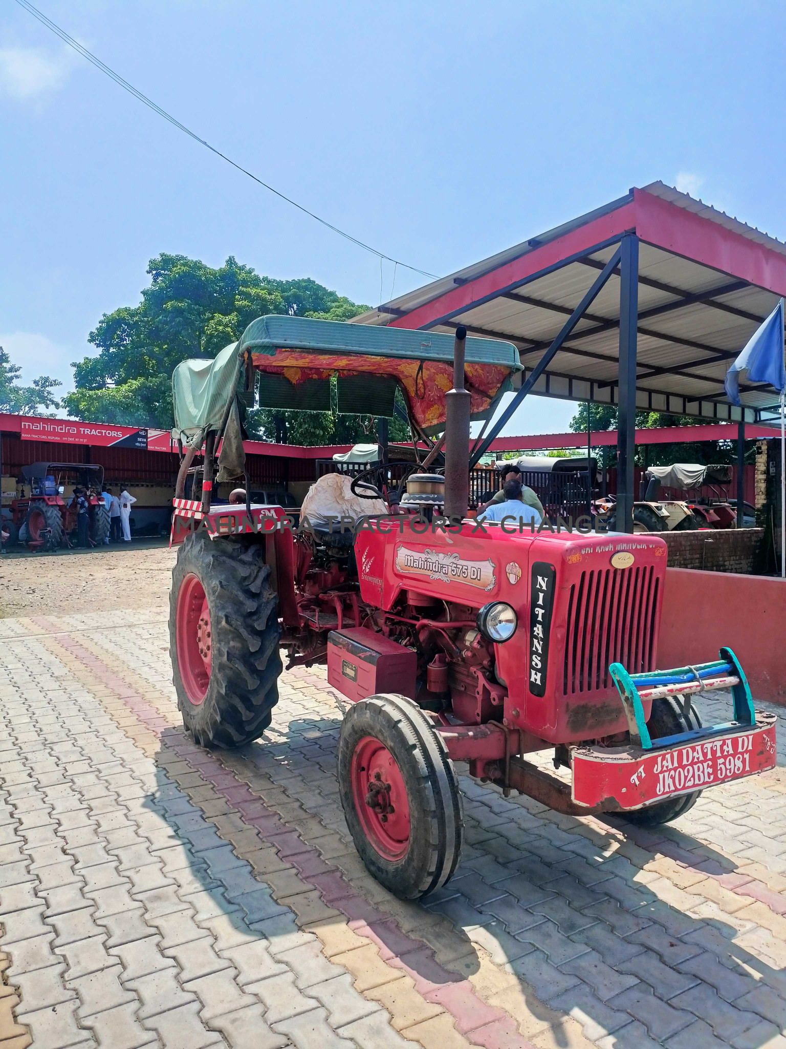 2012 Mahindra 575 DI-2
