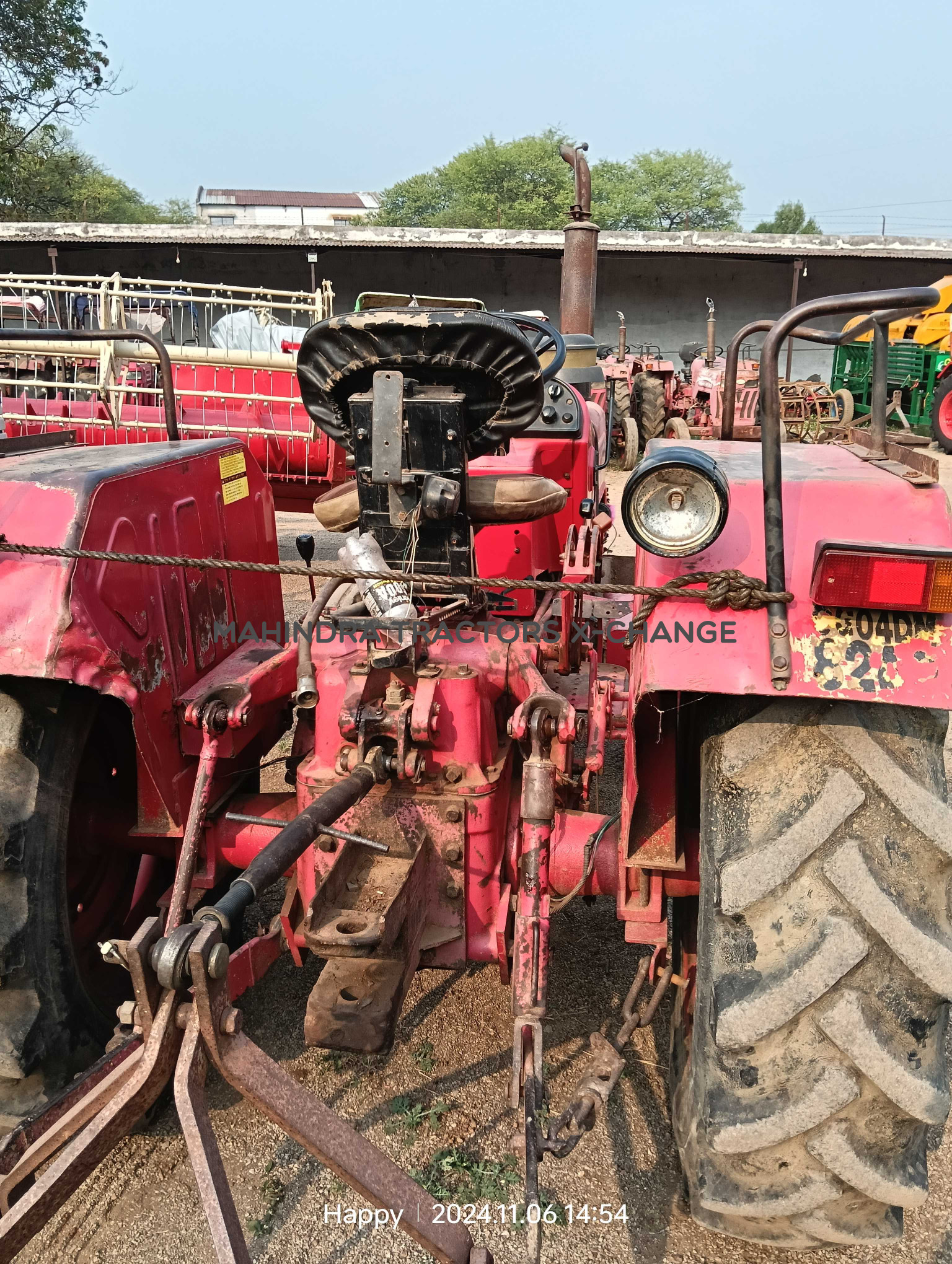 2011 Mahindra 275 DI-4