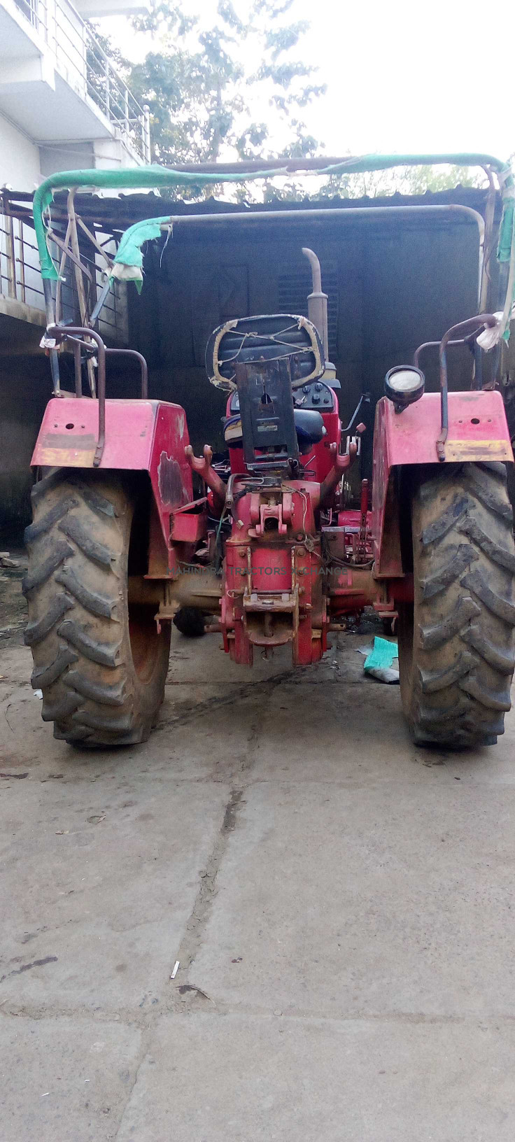 2011 Mahindra 275 DI TU-4