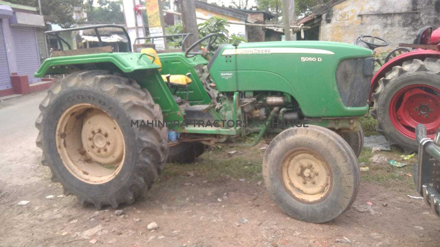 2013 John deere 5050 D-3