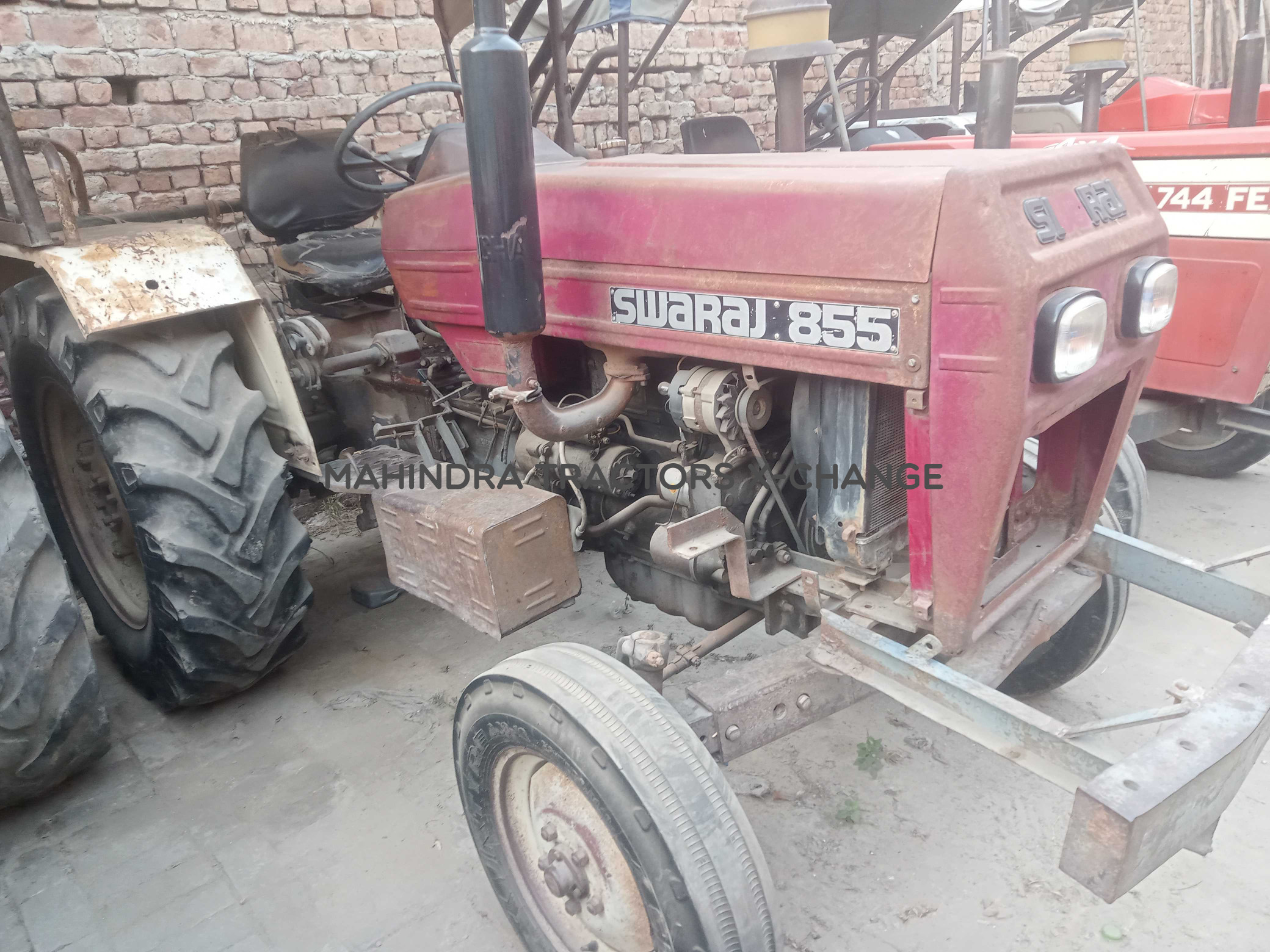 1999 Swaraj 855 FE-3