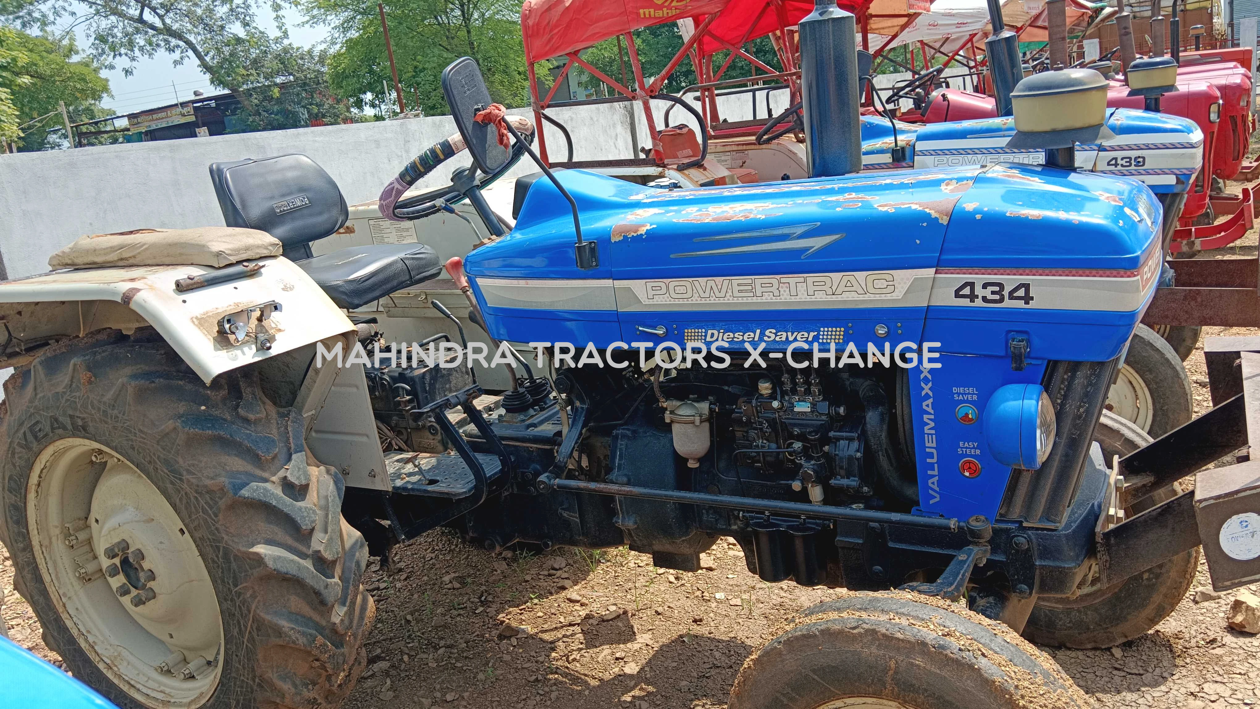 2013 Escorts Steeltrac-1