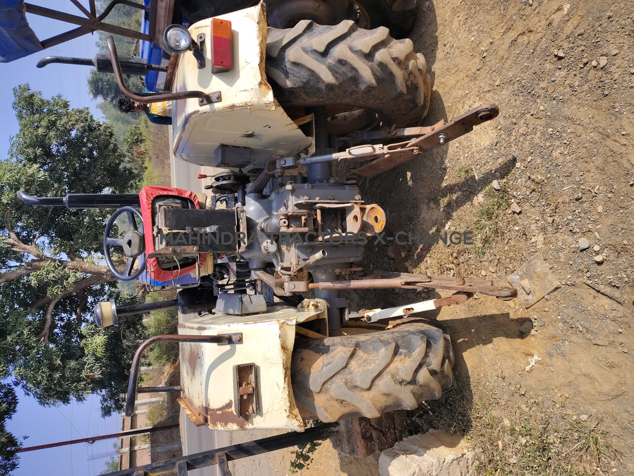 2017 Swaraj 834 XM-4