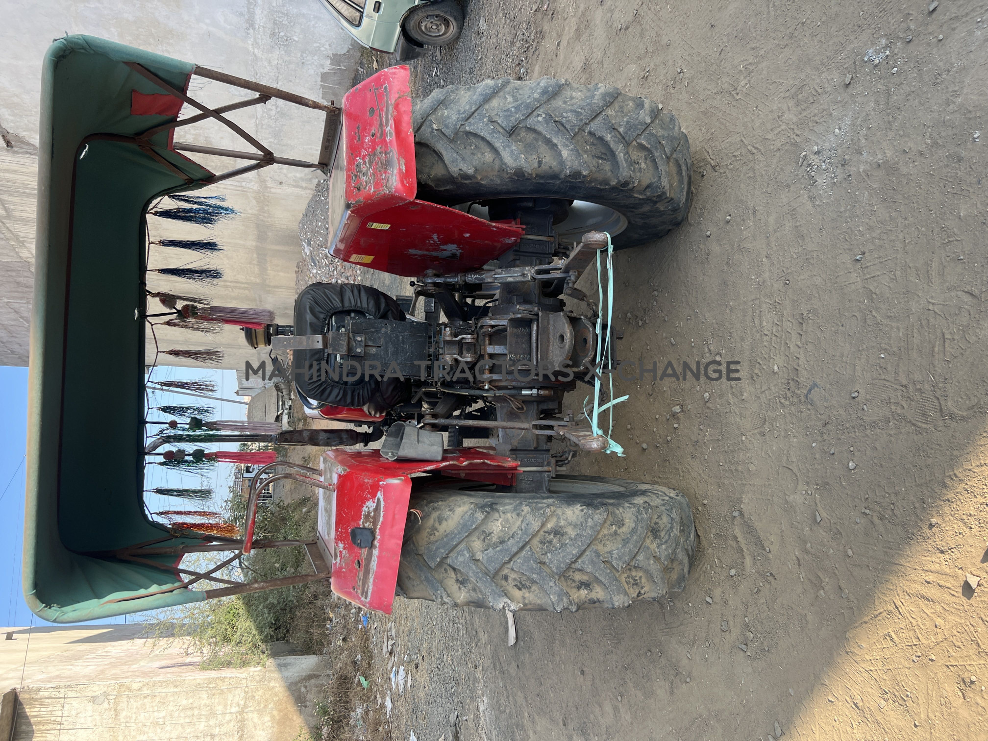 2012 Massey ferguson 1035 DI-4