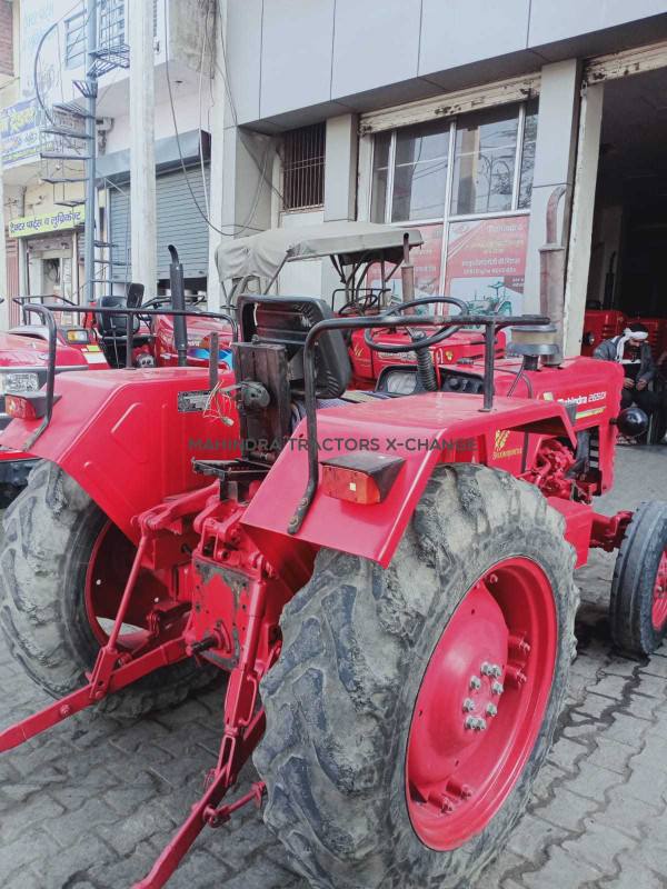 2017 Mahindra 265 DI-3