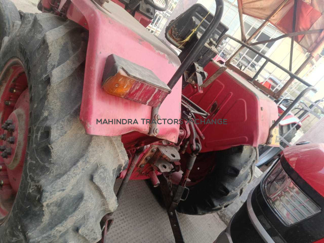 2012 Mahindra 275 DI-4