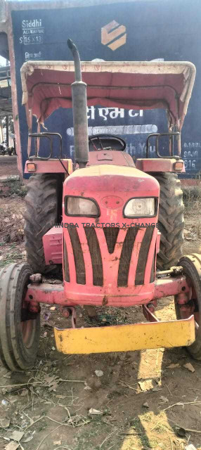 2011 Mahindra 475 DI-1