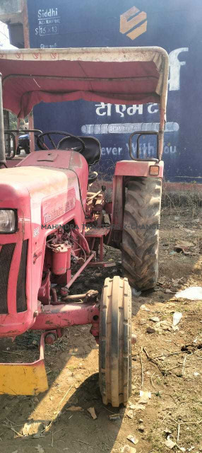 2011 Mahindra 475 DI-2