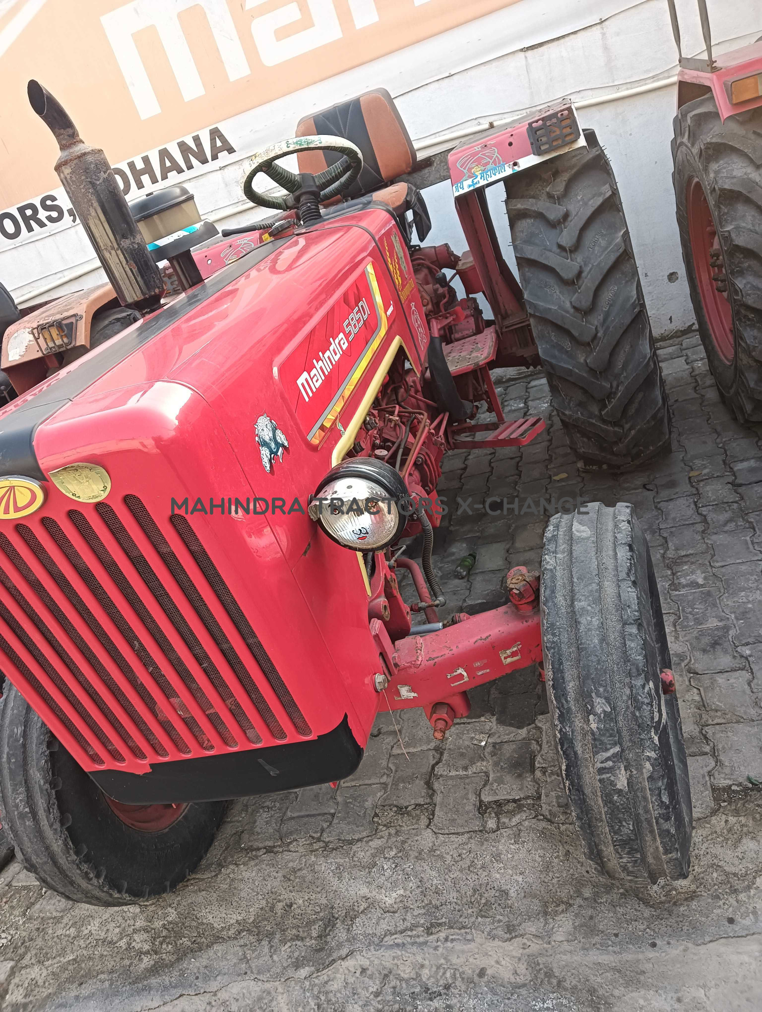 2017 Mahindra 585 DI Power Plus BP-2