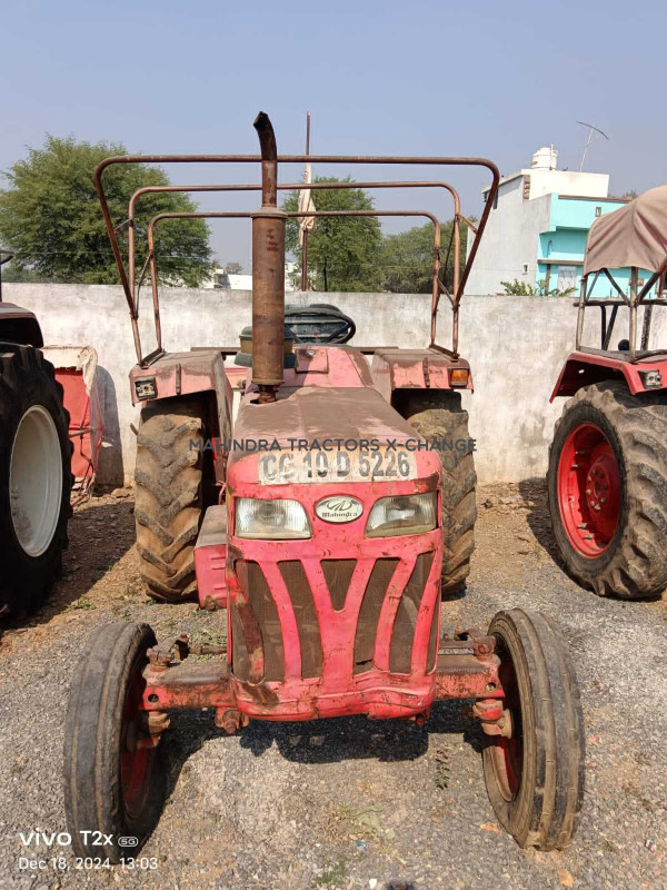 2010 Mahindra 275 DI-1