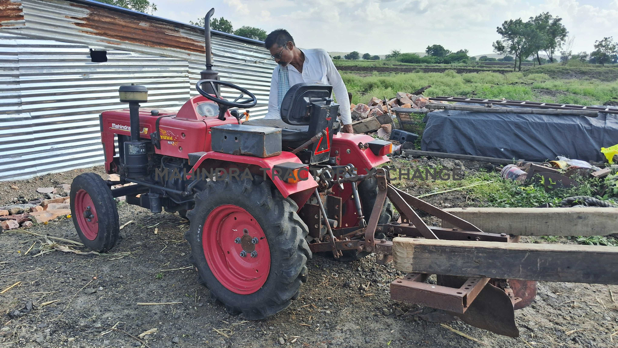 2017 Mahindra 215 Yuvraj NXT-4