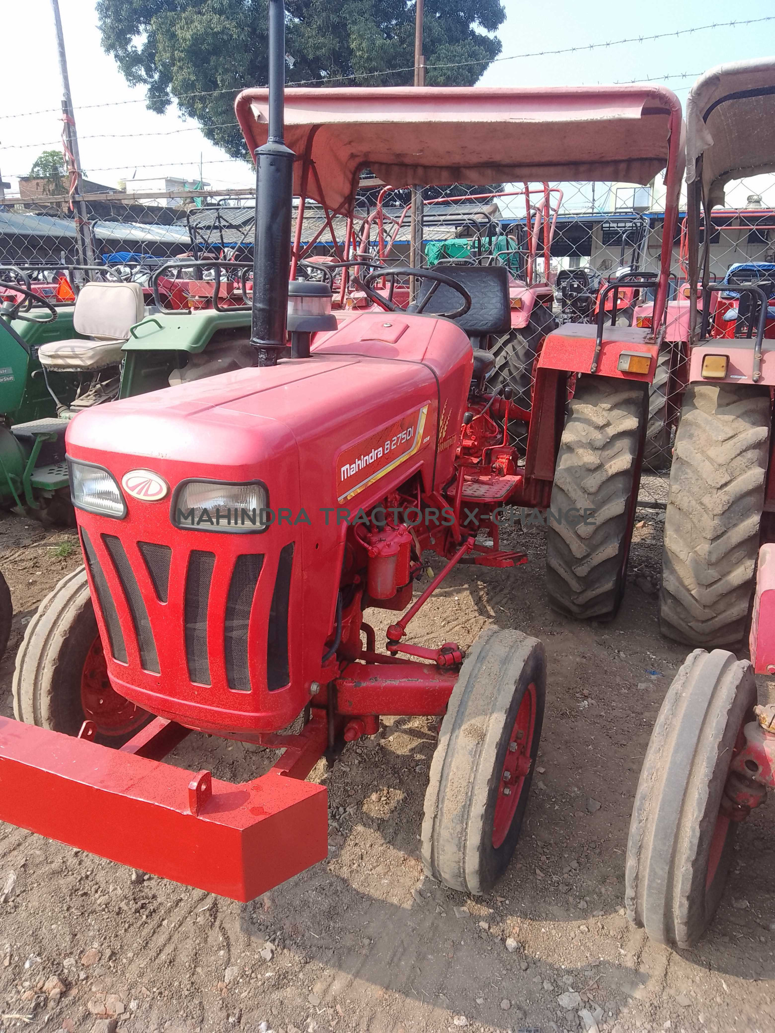 2020 Mahindra 275 DI-2