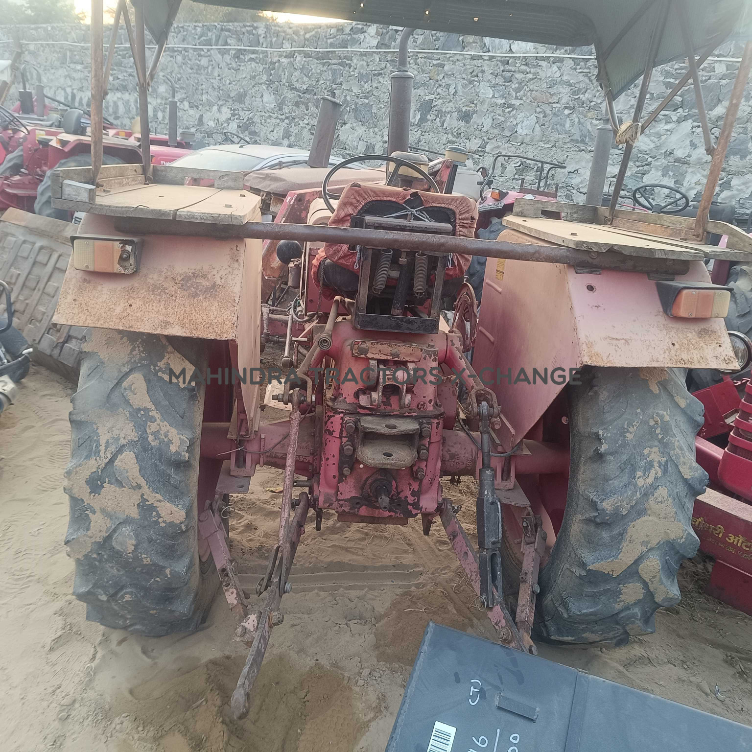 1987 Mahindra 475 DI-1