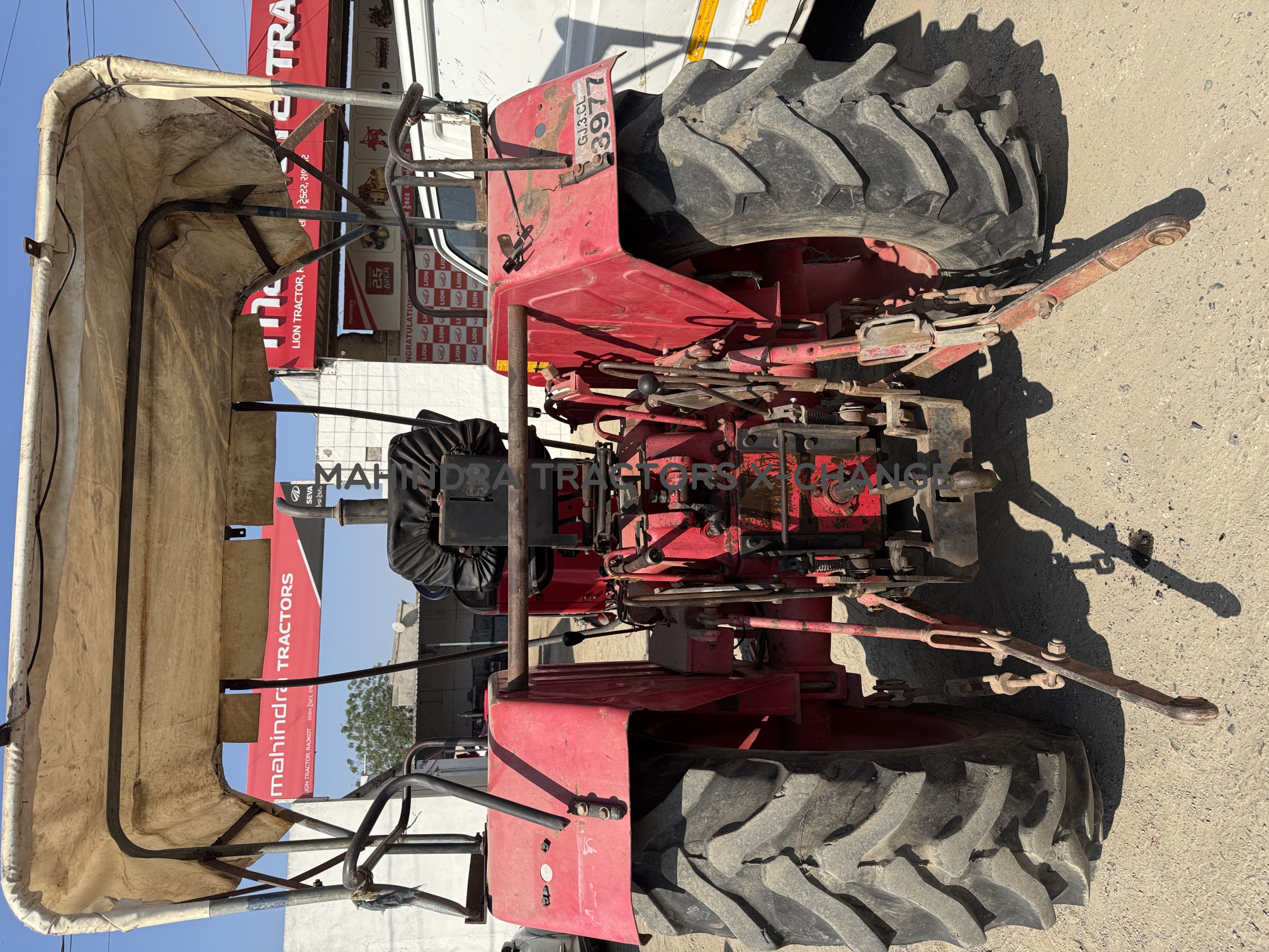 2010 Mahindra 275 DI TU-4