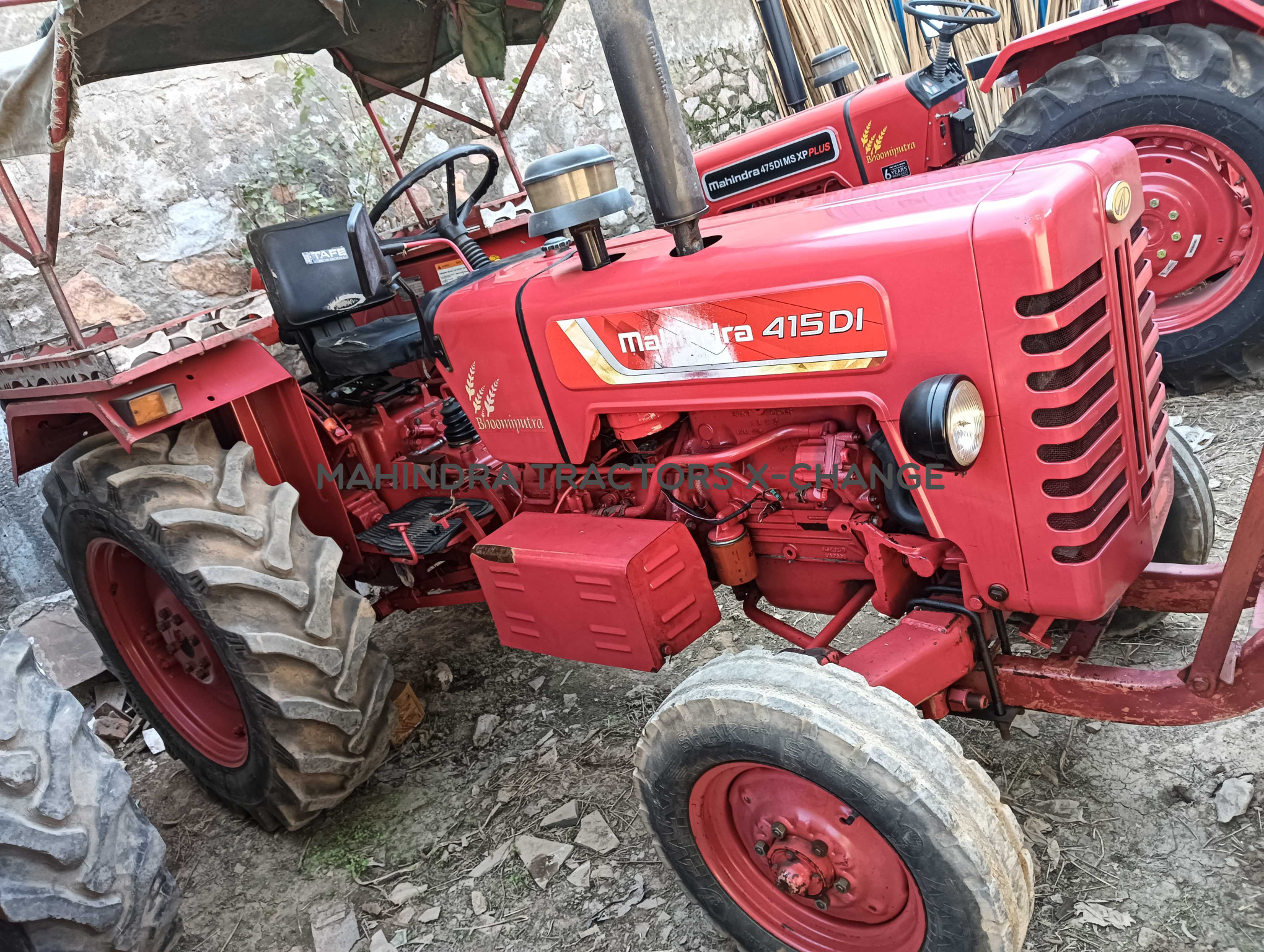 2015 Mahindra 415 DI-2