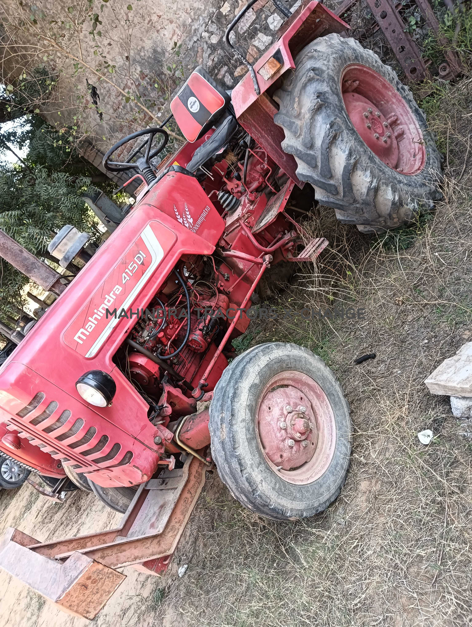 2015 Mahindra 415 DI-3