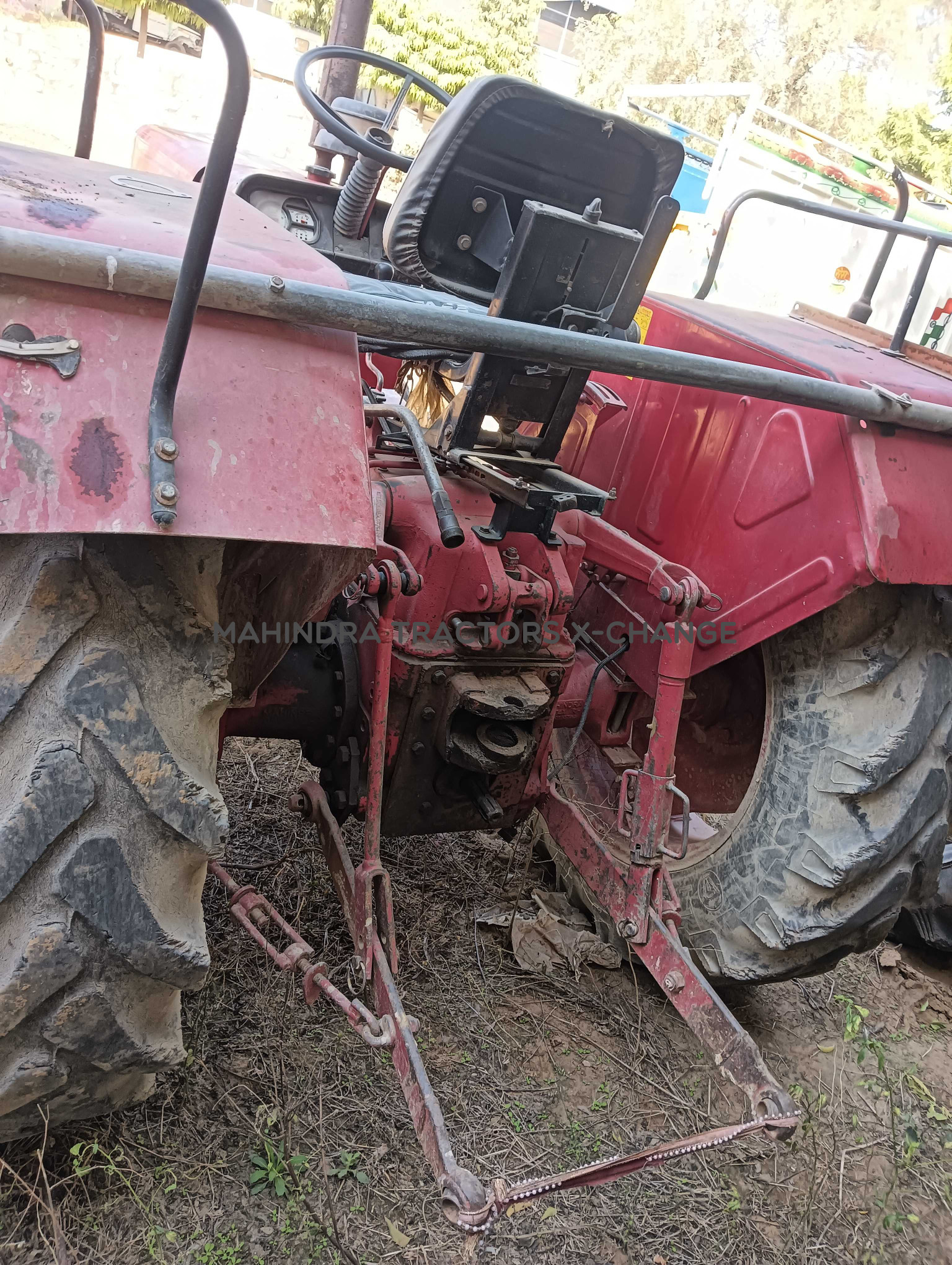 2015 Mahindra 415 DI-4