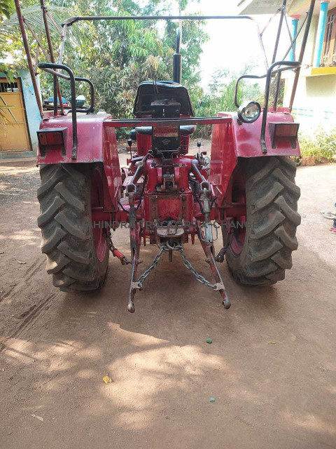 2001 Mahindra 475 DI-3