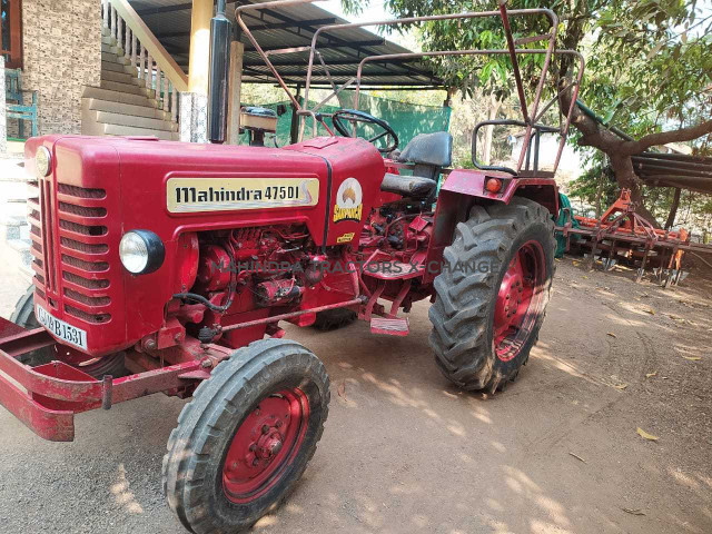 2001 Mahindra 475 DI-2