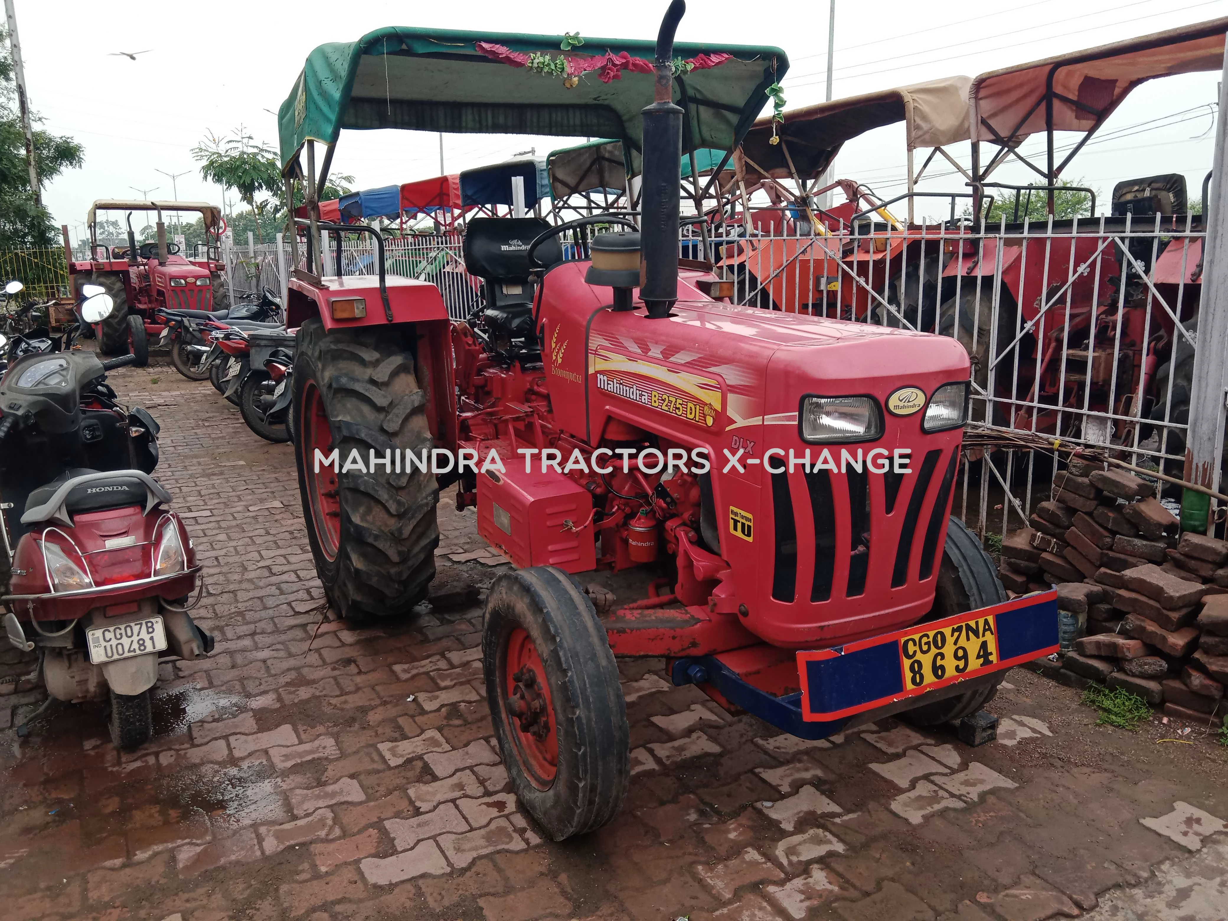 2013 Mahindra 275 DI TU-4